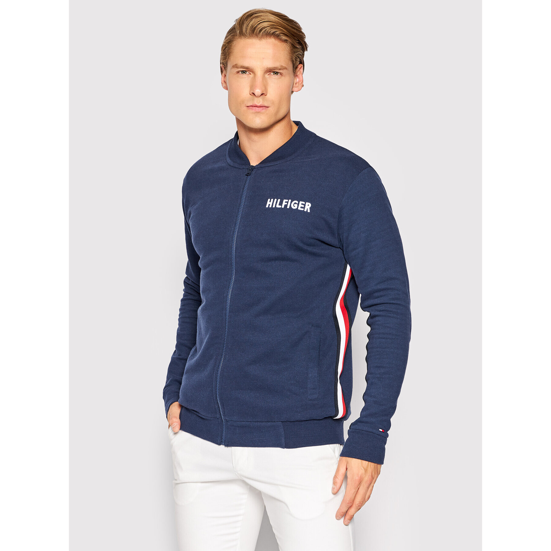 Tommy Hilfiger Jopa UM0UM02443 Mornarsko modra Regular Fit - Pepit.si