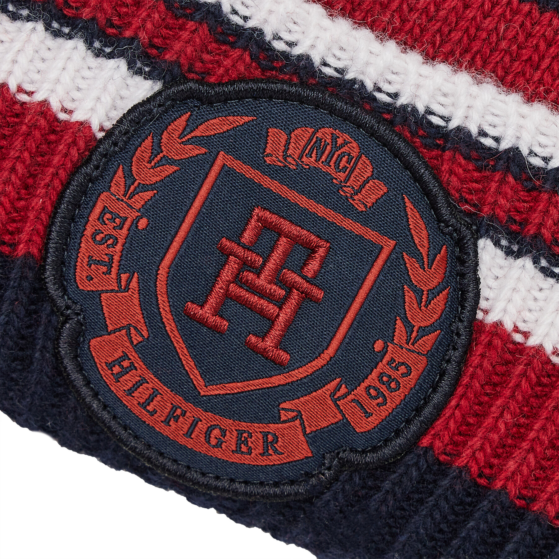 Tommy Hilfiger Kapa Modern AM0AM10532 Rdeča - Pepit.si