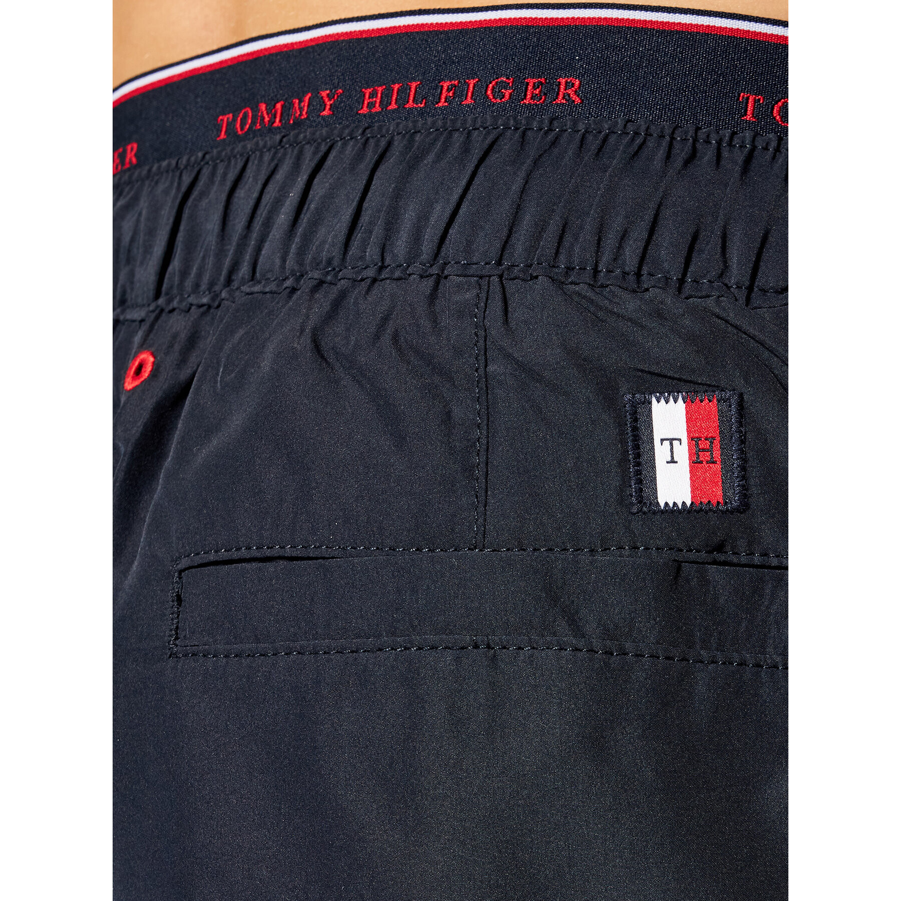 Tommy Hilfiger Kopalne hlače Medium UM0UM02062 Mornarsko modra Regular Fit - Pepit.si