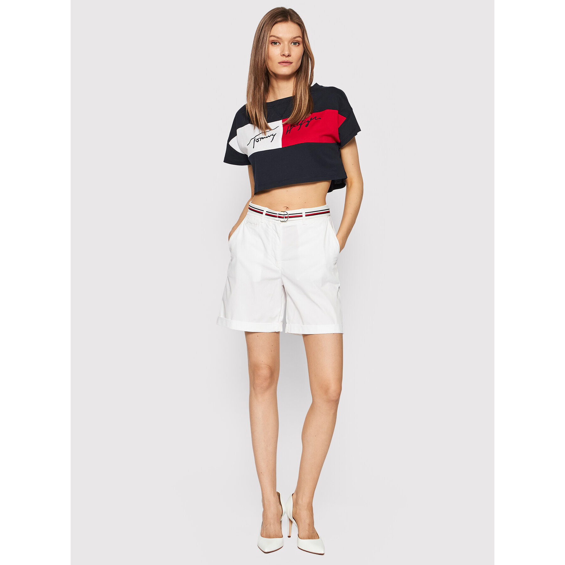 Tommy Hilfiger Kratke hlače iz tkanine WW0WW30482 Bela Regular Fit - Pepit.si