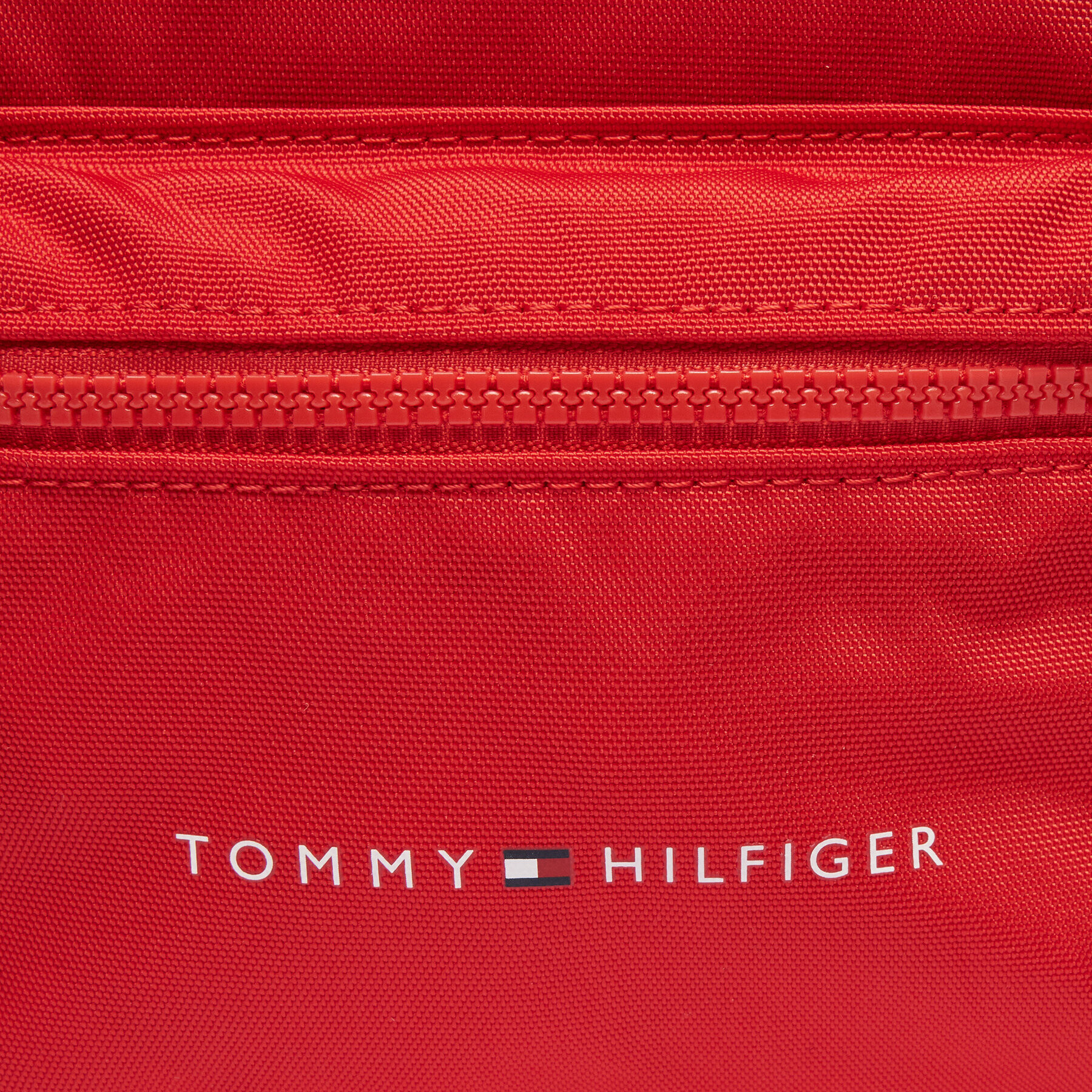 Tommy Hilfiger Nahrbtnik Th Essential Mini Backpack AU0AU01770 Rdeča - Pepit.si