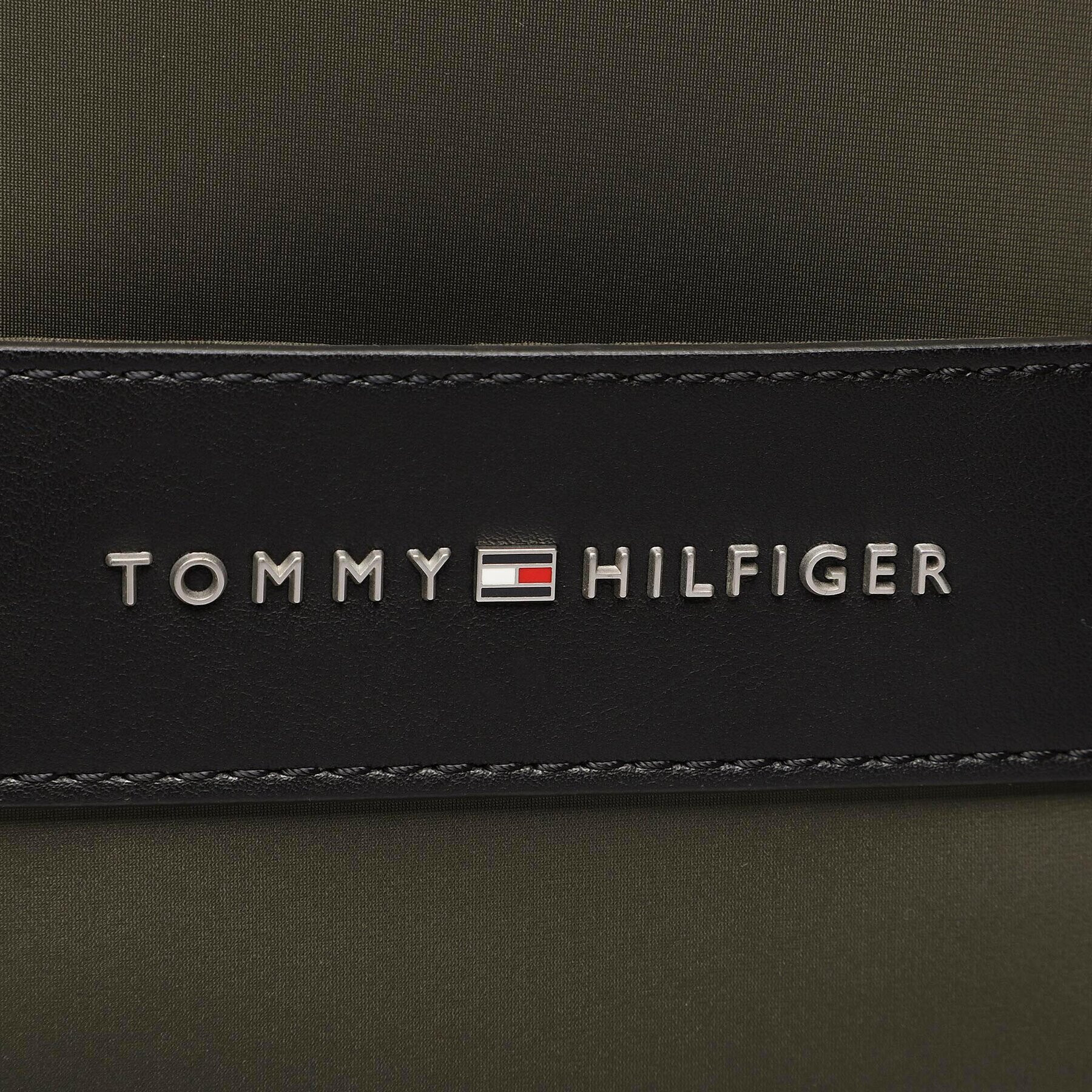 Tommy Hilfiger Nahrbtnik Th Urban Nylon Backpack AM0AM10566 Zelena - Pepit.si