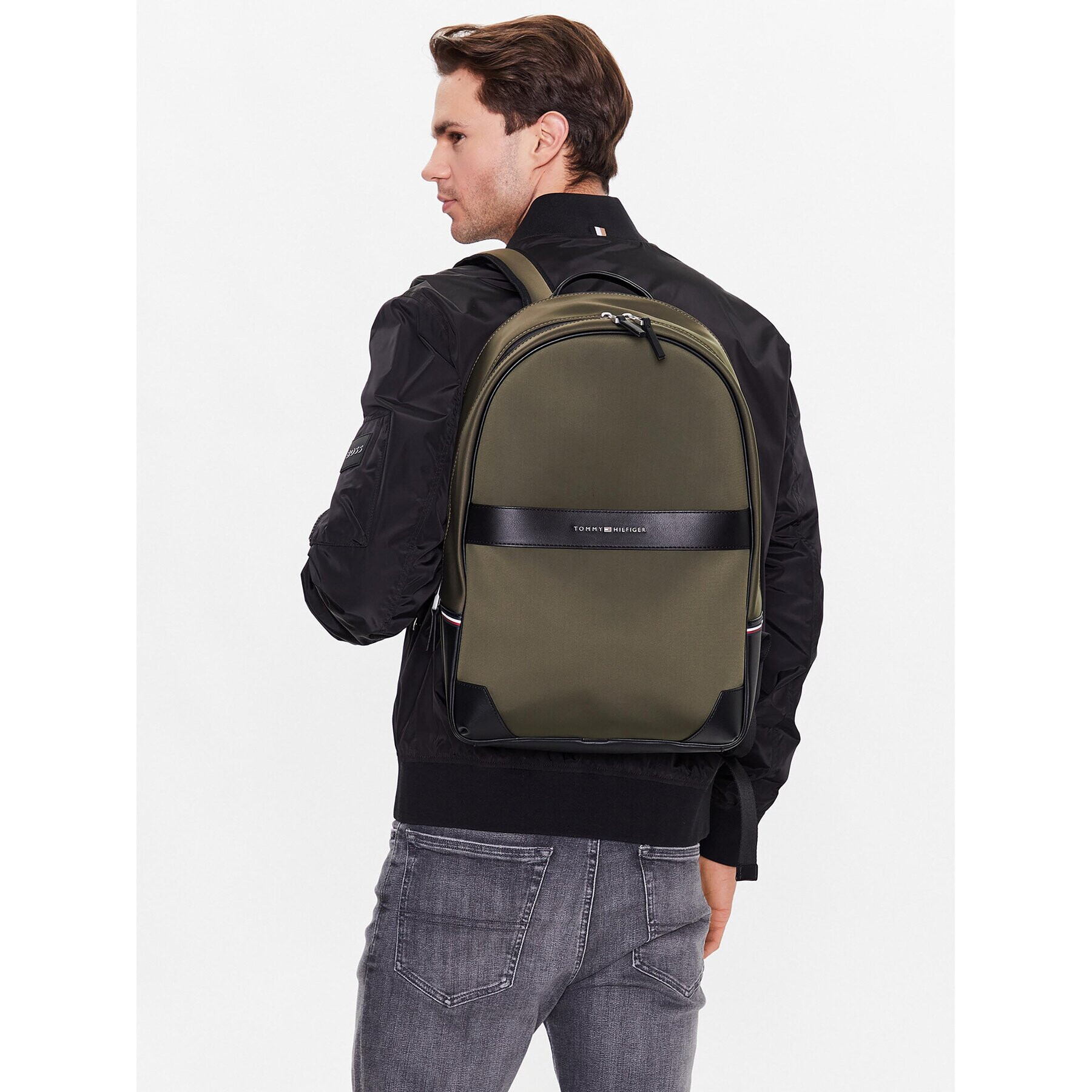 Tommy Hilfiger Nahrbtnik Th Urban Nylon Backpack AM0AM10566 Zelena - Pepit.si