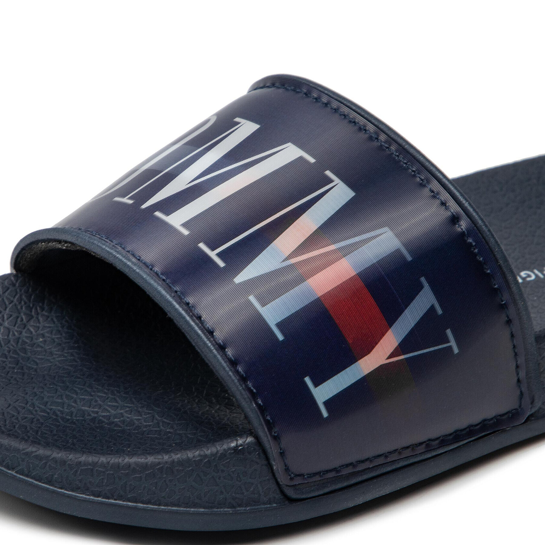 Tommy Hilfiger Natikači Holographic Pool Slide T3B0-32276-1172 M Mornarsko modra - Pepit.si