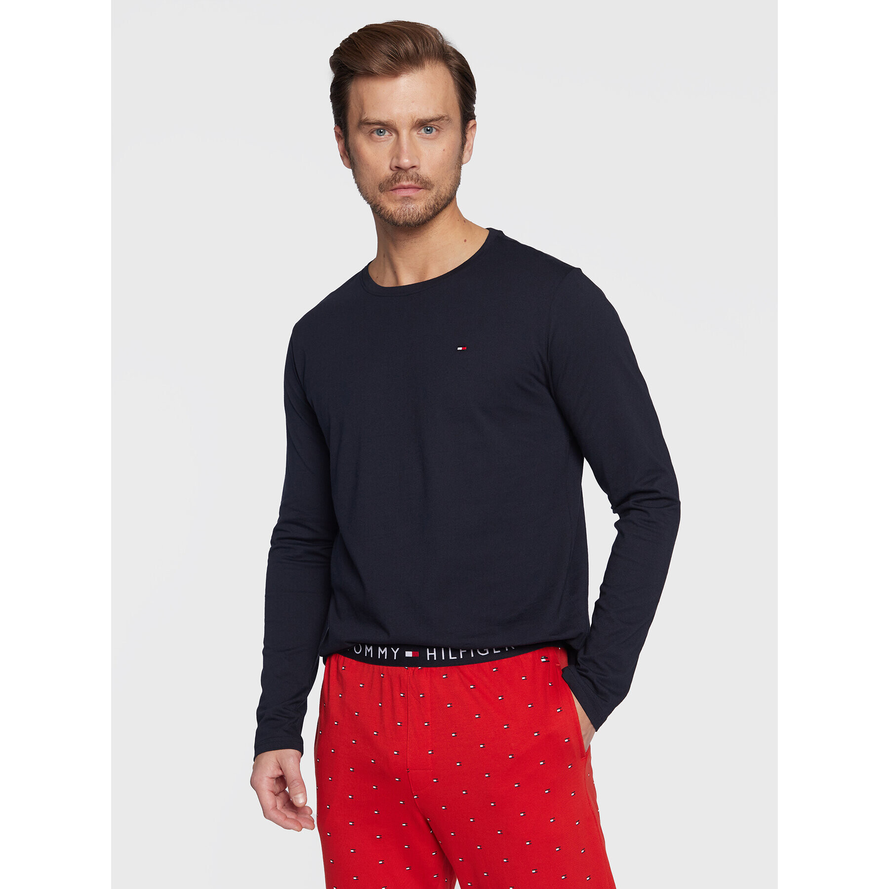 Tommy Hilfiger Pižama UM0UM01961 Pisana Regular Fit - Pepit.si