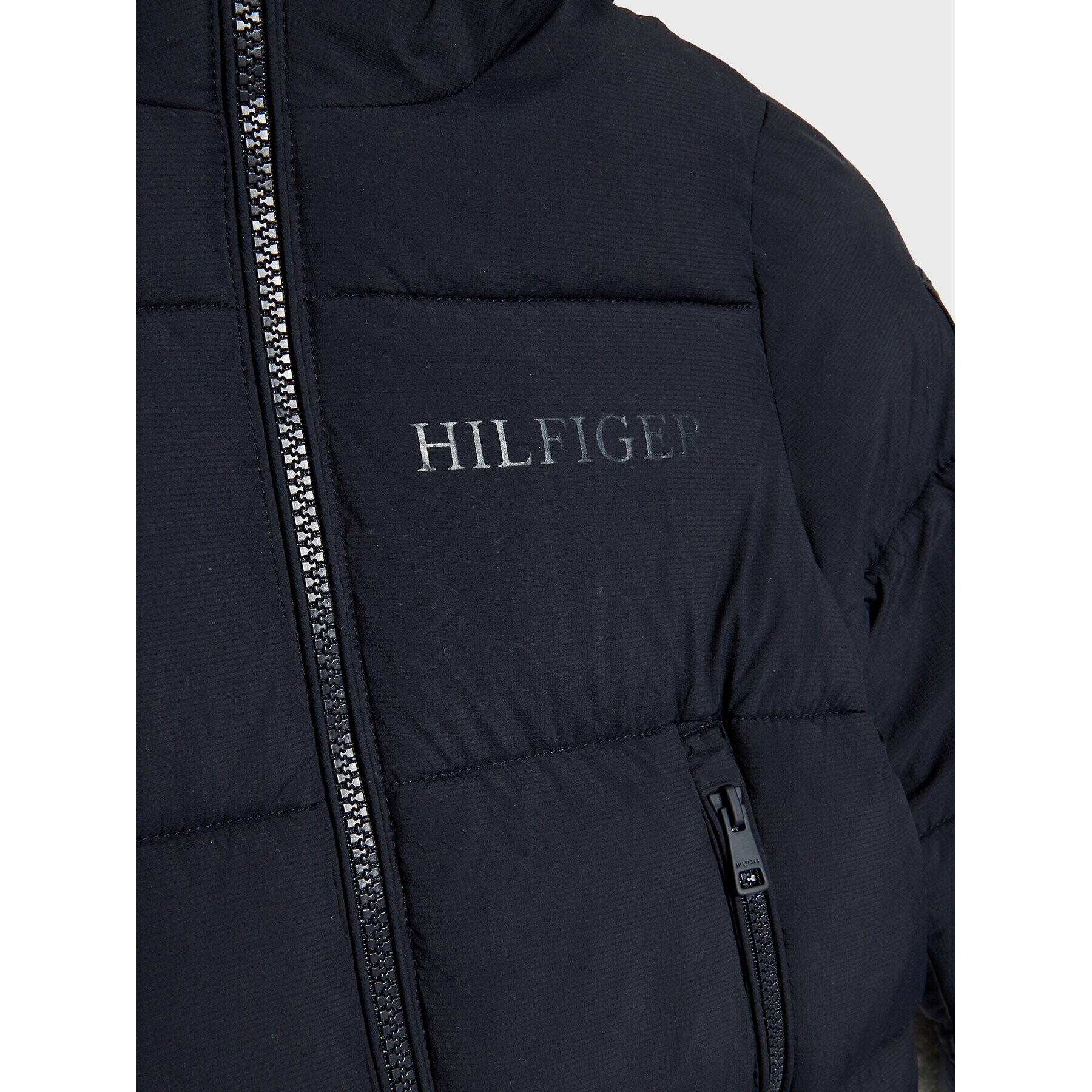 Tommy Hilfiger Puhovka High Loft KB0KB07818 M Mornarsko modra Regular Fit - Pepit.si