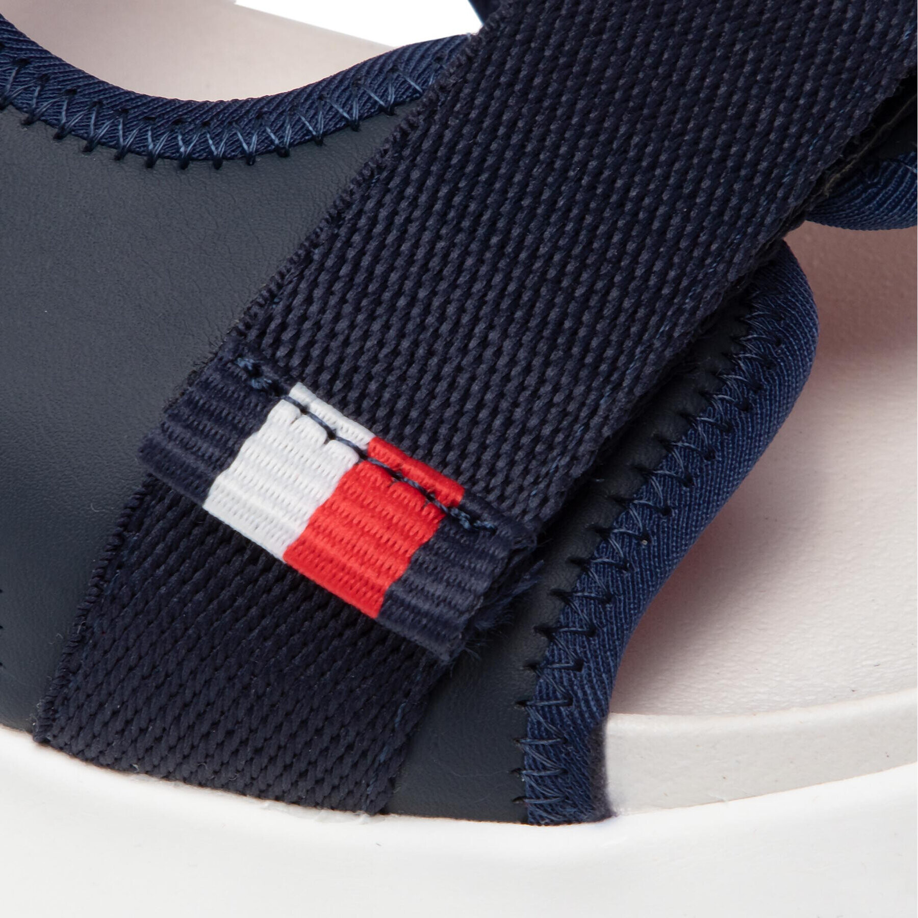 Tommy Hilfiger Sandali Velcro Sandal T3B2-32257-0208 S Mornarsko modra - Pepit.si