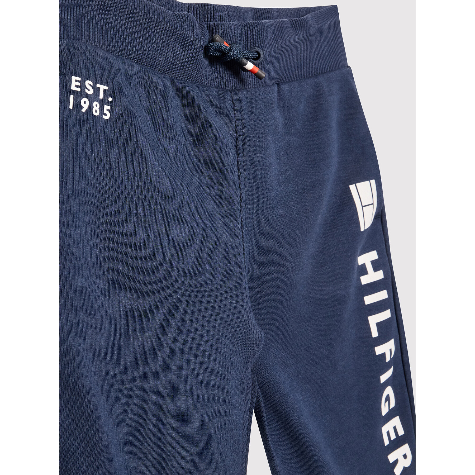 Tommy Hilfiger Športne kratke hlače Multiplacement KB0KB07408 D Mornarsko modra Regular Fit - Pepit.si