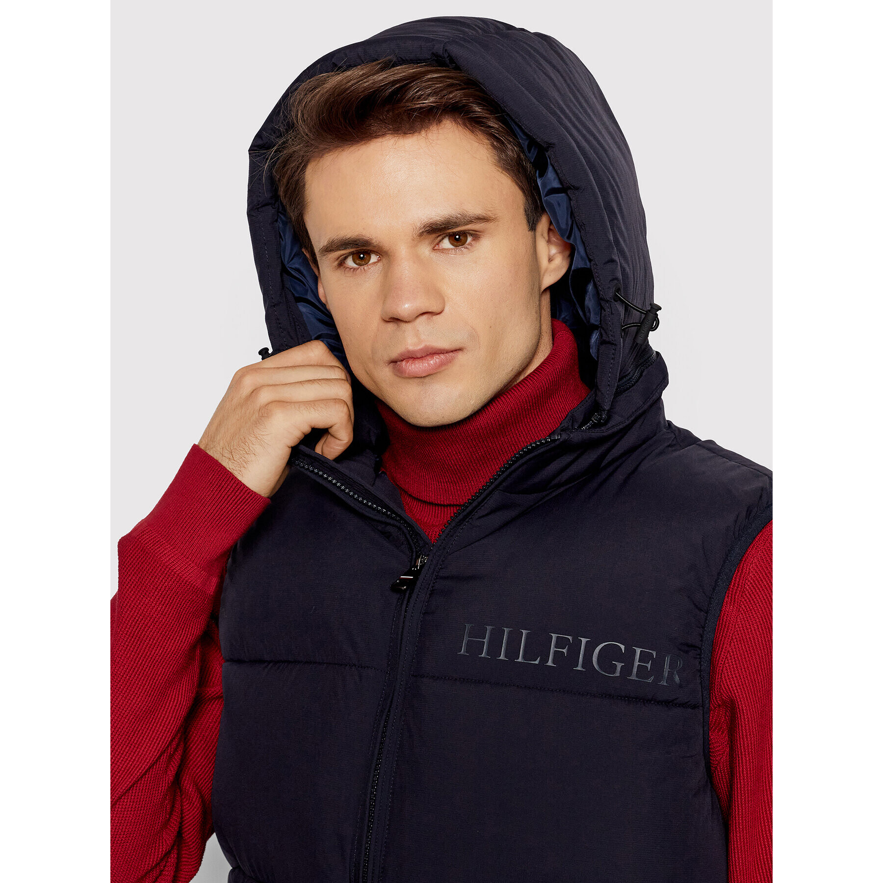 Tommy Hilfiger Telovnik Vest MW0MW19655 Mornarsko modra Regular Fit - Pepit.si