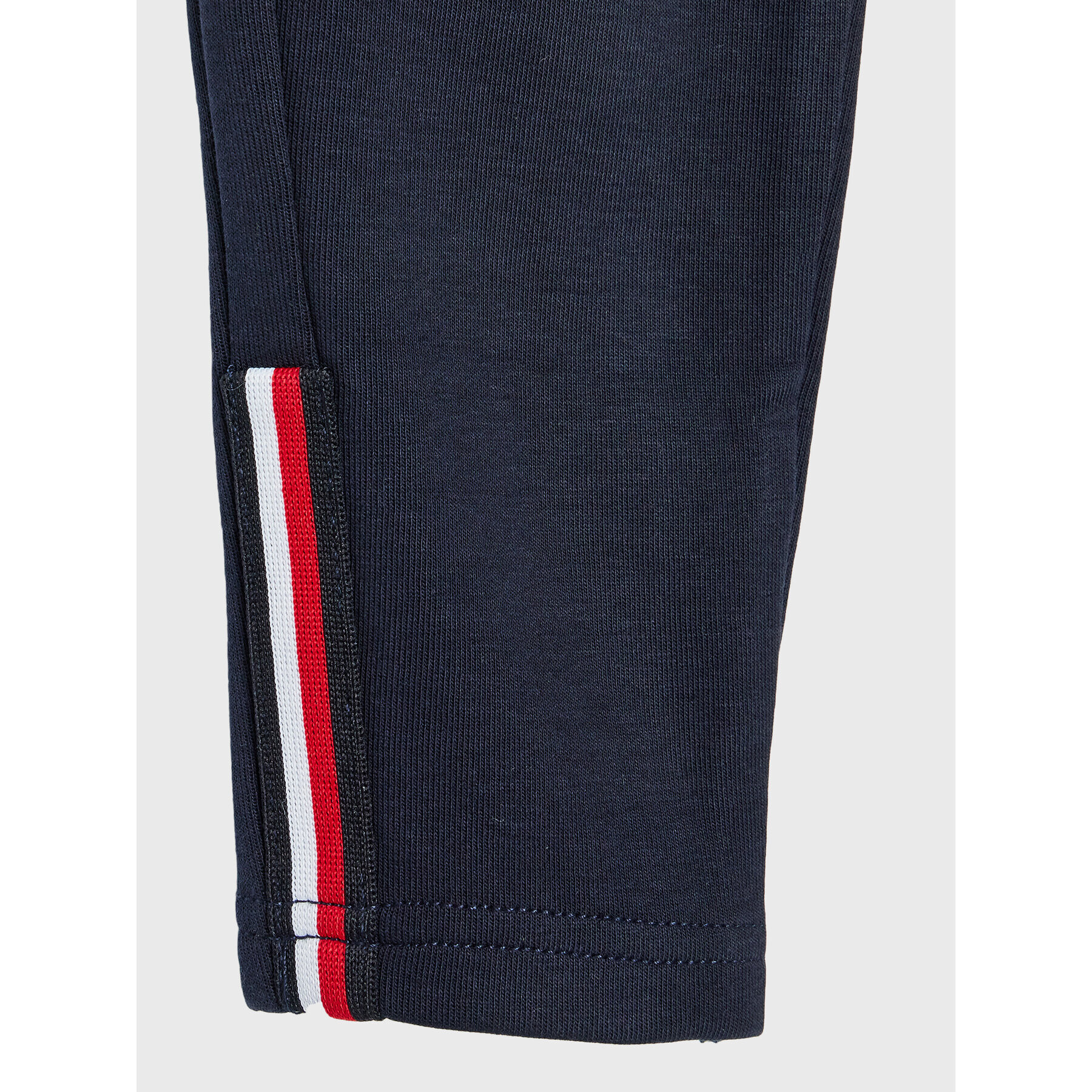 Tommy Hilfiger Trenirka Global Stripe KB0KB07958 D Mornarsko modra Regular Fit - Pepit.si