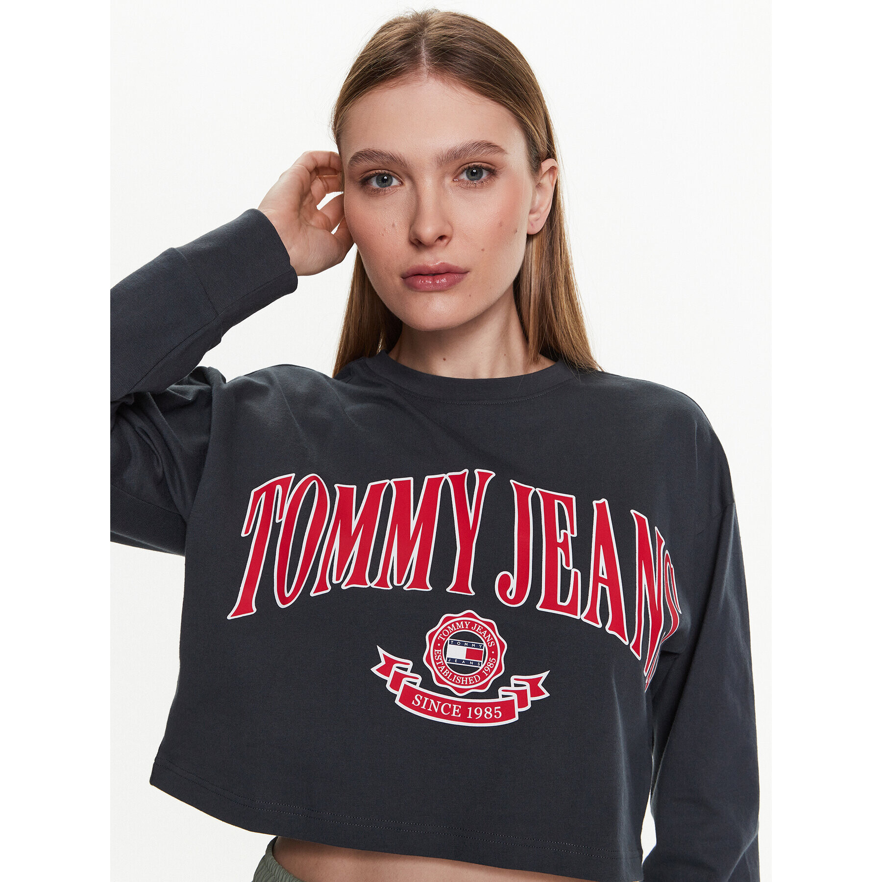 Tommy Jeans Bluza Collegiate DW0DW15575 Siva Cropped Fit - Pepit.si