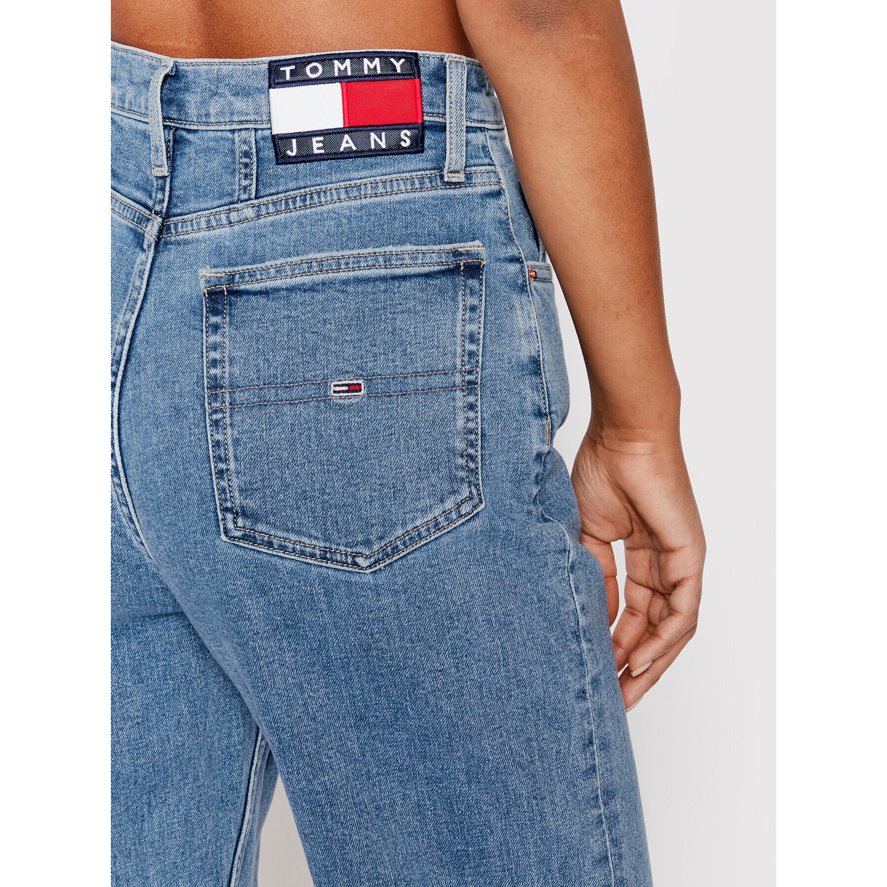 Tommy Jeans Jeans hlače DW0DW12936 Modra Tapered Fit - Pepit.si