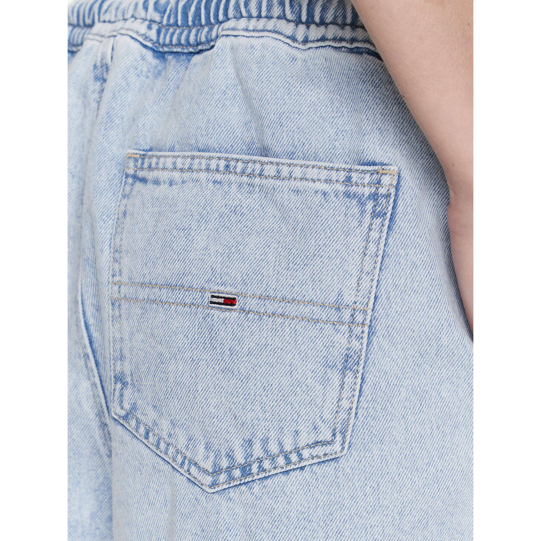 Tommy Jeans Jeans kratke hlače Daisy DW0DW15610 Modra Baggy Fit - Pepit.si