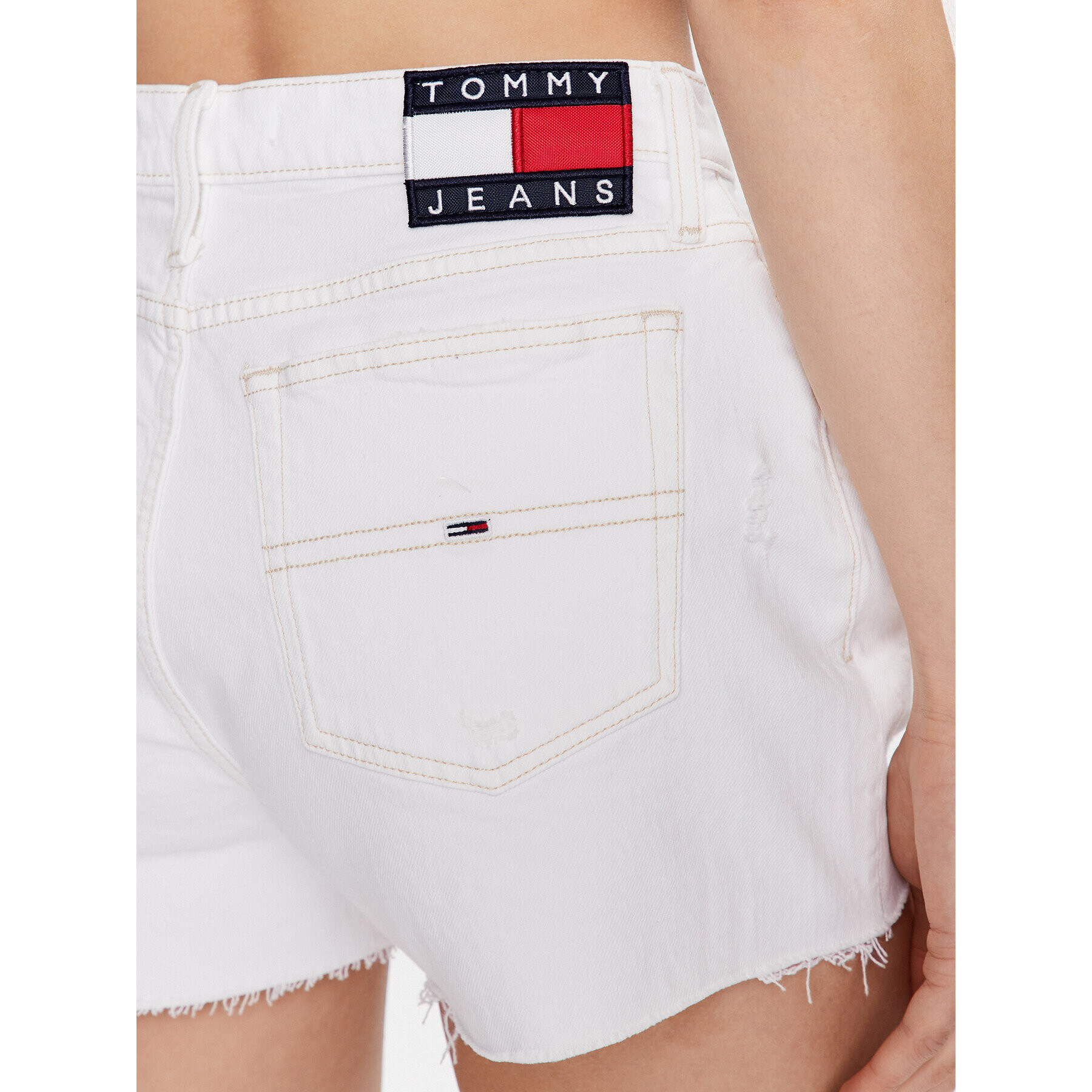 Tommy Jeans Jeans kratke hlače DW0DW15611 Bela Regular Fit - Pepit.si