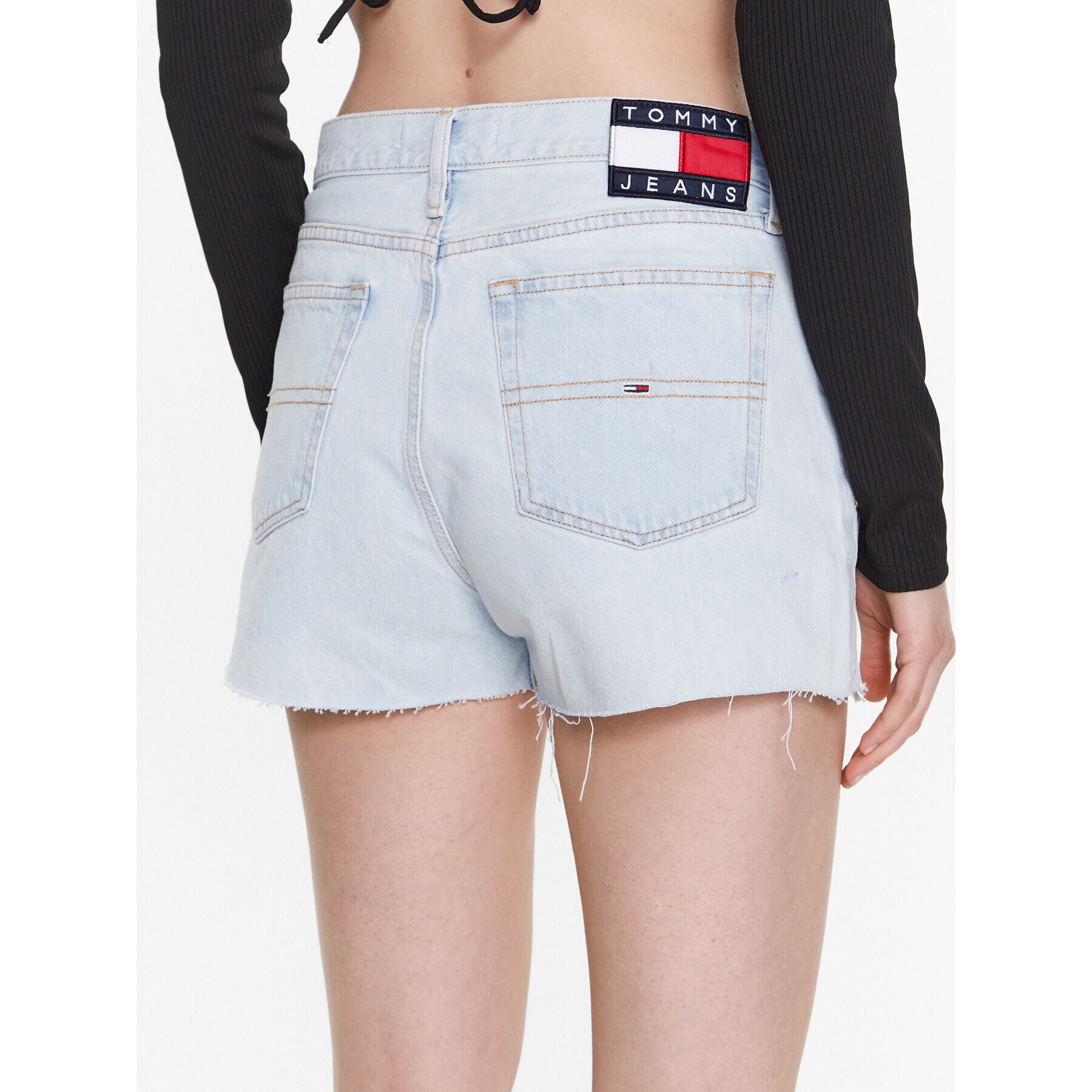 Tommy Jeans Jeans kratke hlače Hotpant DW0DW15593 Modra Regular Fit - Pepit.si