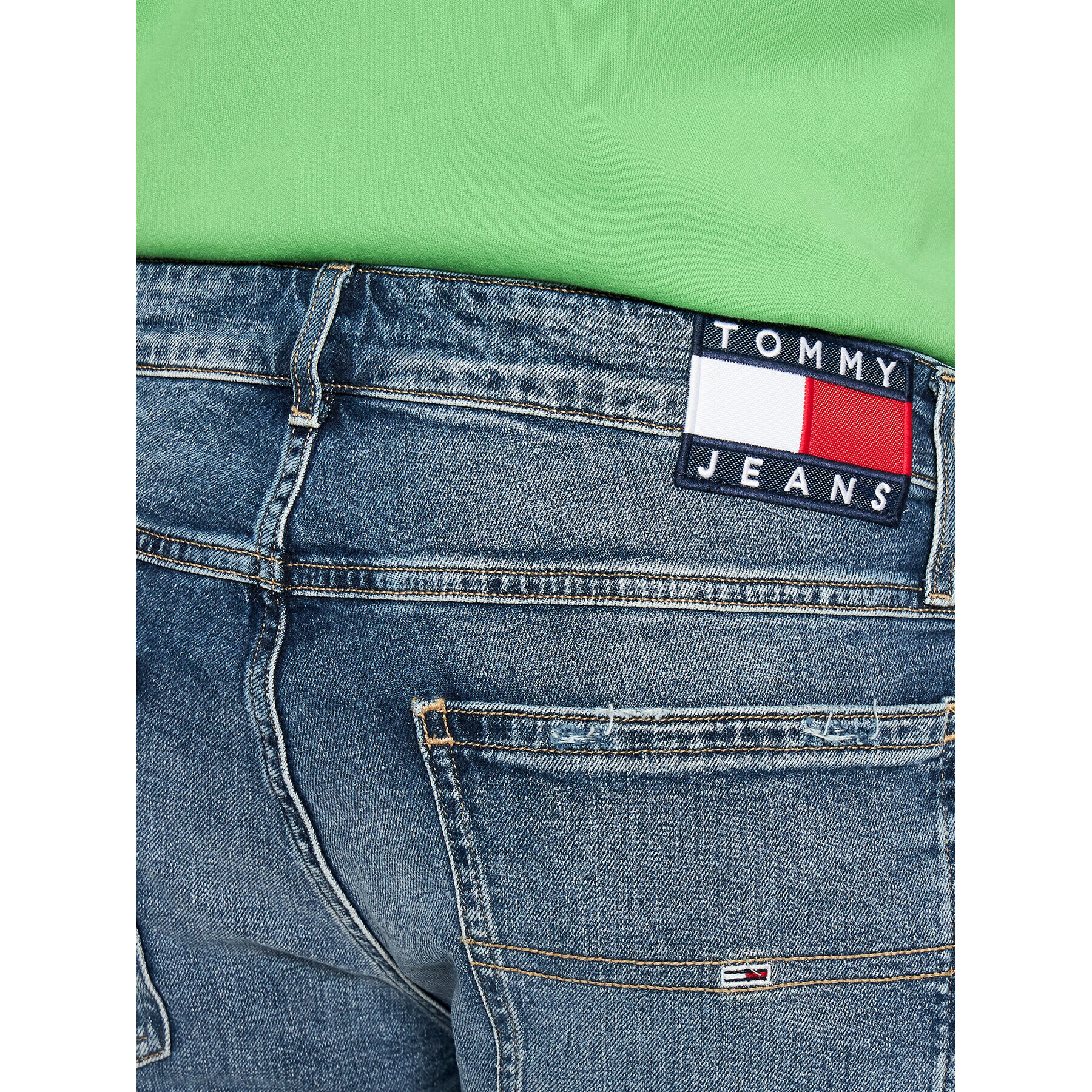 Tommy Jeans Jeans kratke hlače Ronnie DM0DM11660 Modra Relaxed Fit - Pepit.si