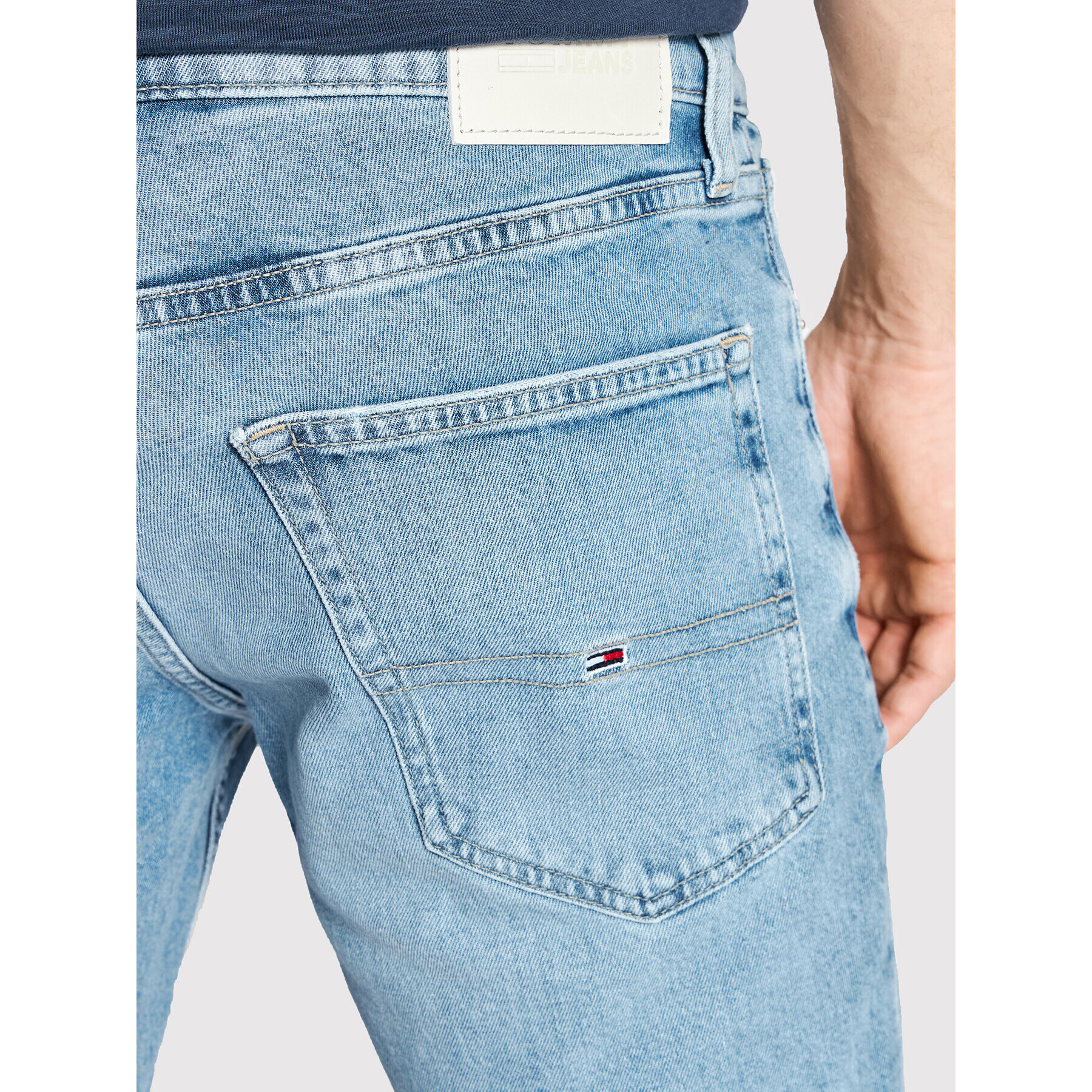 Tommy Jeans Jeans kratke hlače Scanton DM0DM12731 Modra Slim Fit - Pepit.si