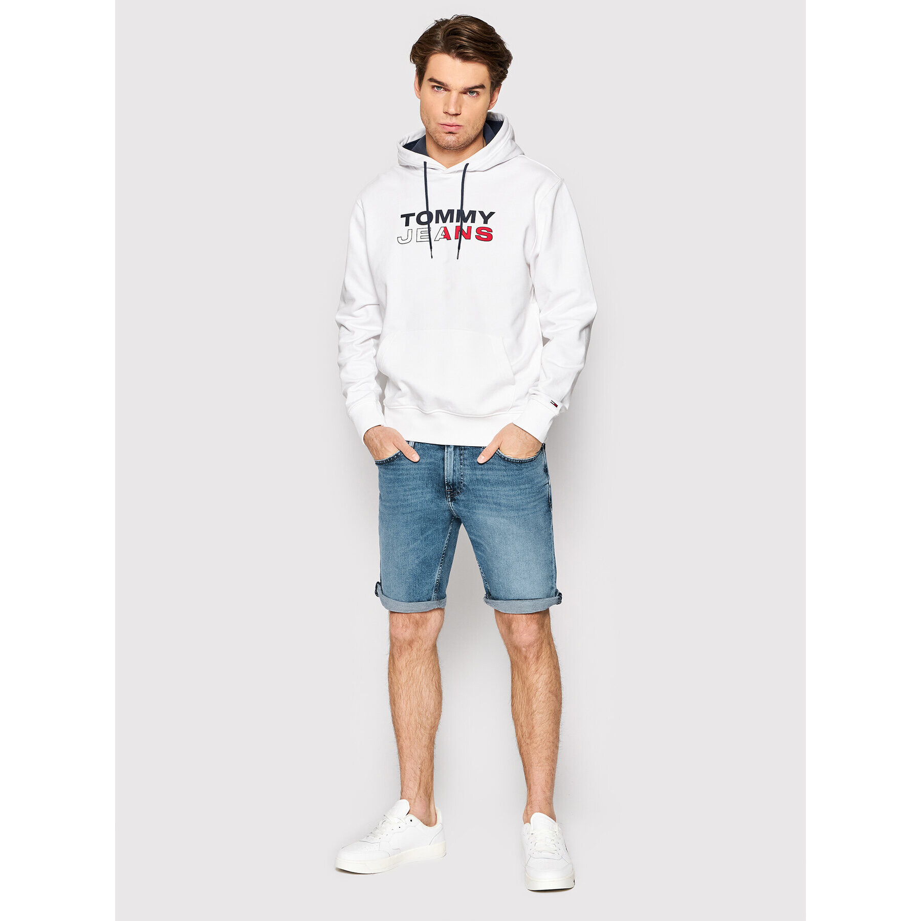 Tommy Jeans Jeans kratke hlače Scanton DM0DM12742 Mornarsko modra Slim Fit - Pepit.si