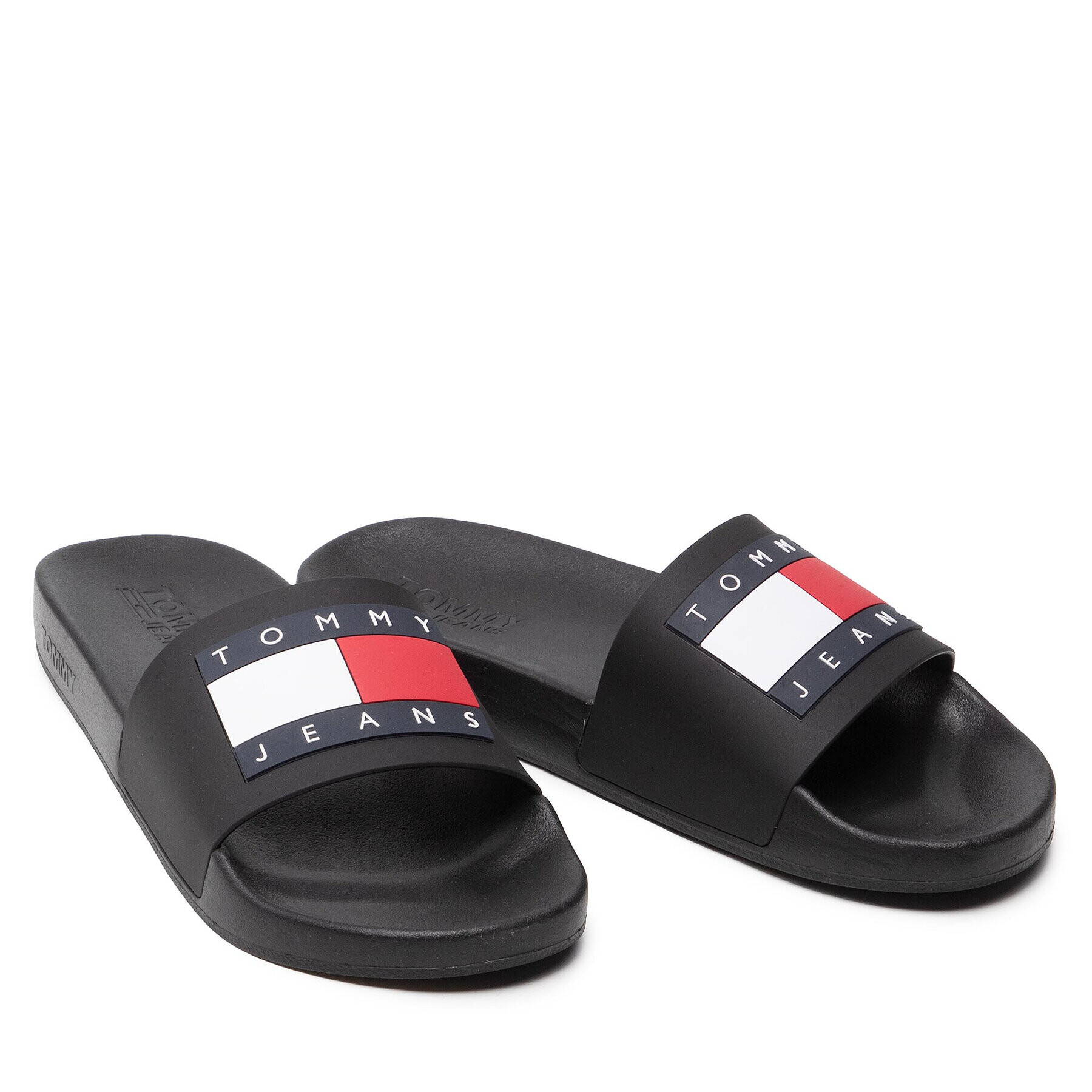 Tommy Jeans Natikači Mens Flag Pool Slide EM0EM01021 Črna - Pepit.si