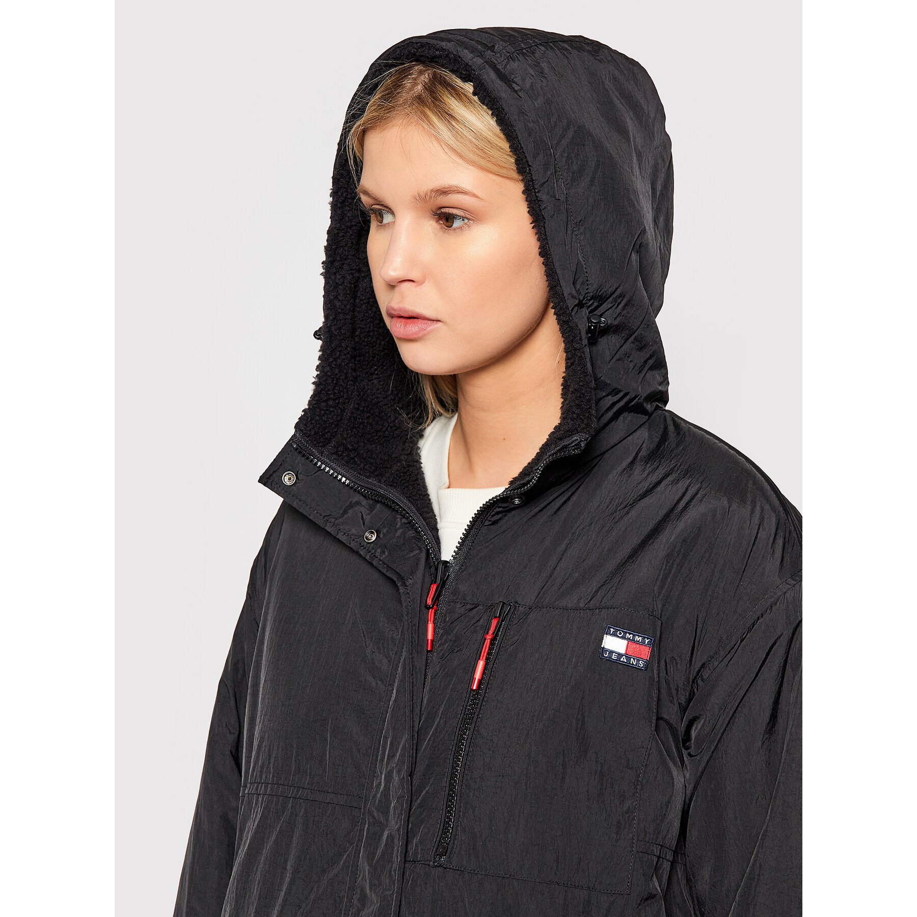 Tommy Jeans Ovčje usnje Abo Tjw Rev Long Sherpa DW0DW12134 Črna Regular Fit - Pepit.si