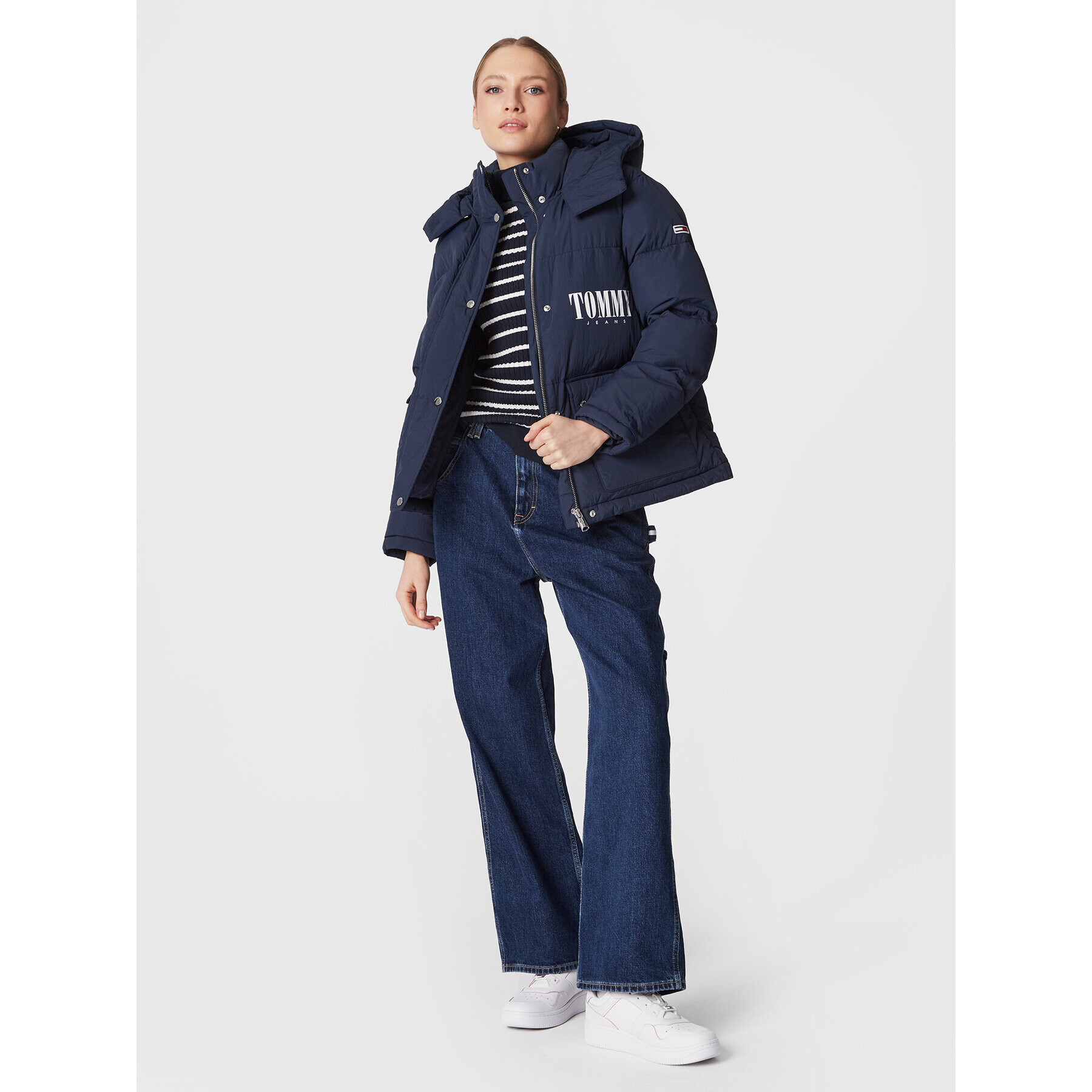 Tommy Jeans Puhovka A-Line Fashion DW0DW14307 Mornarsko modra Oversize - Pepit.si