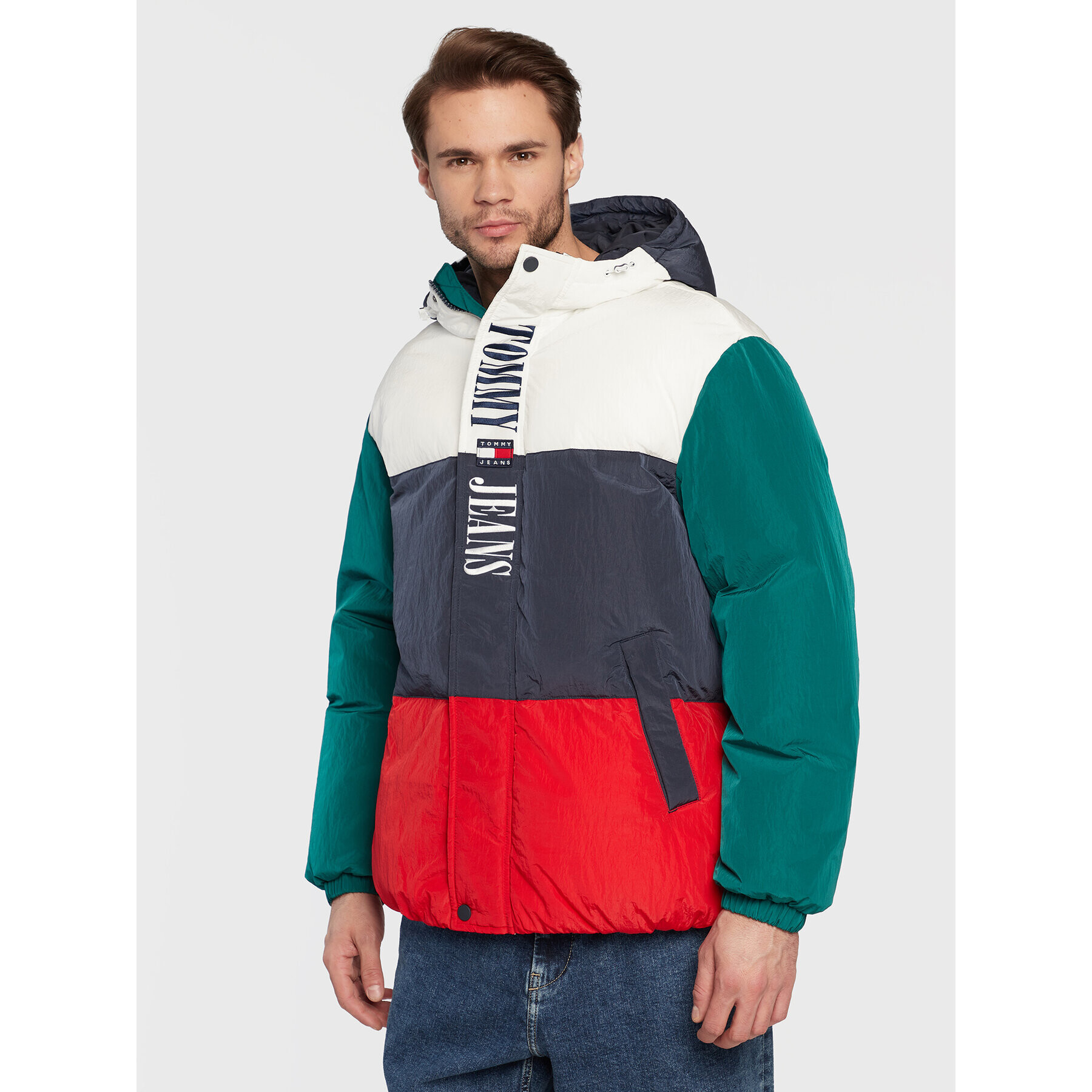 Tommy Jeans Puhovka Archive Colorblock DM0DM14457 Pisana Oversize - Pepit.si