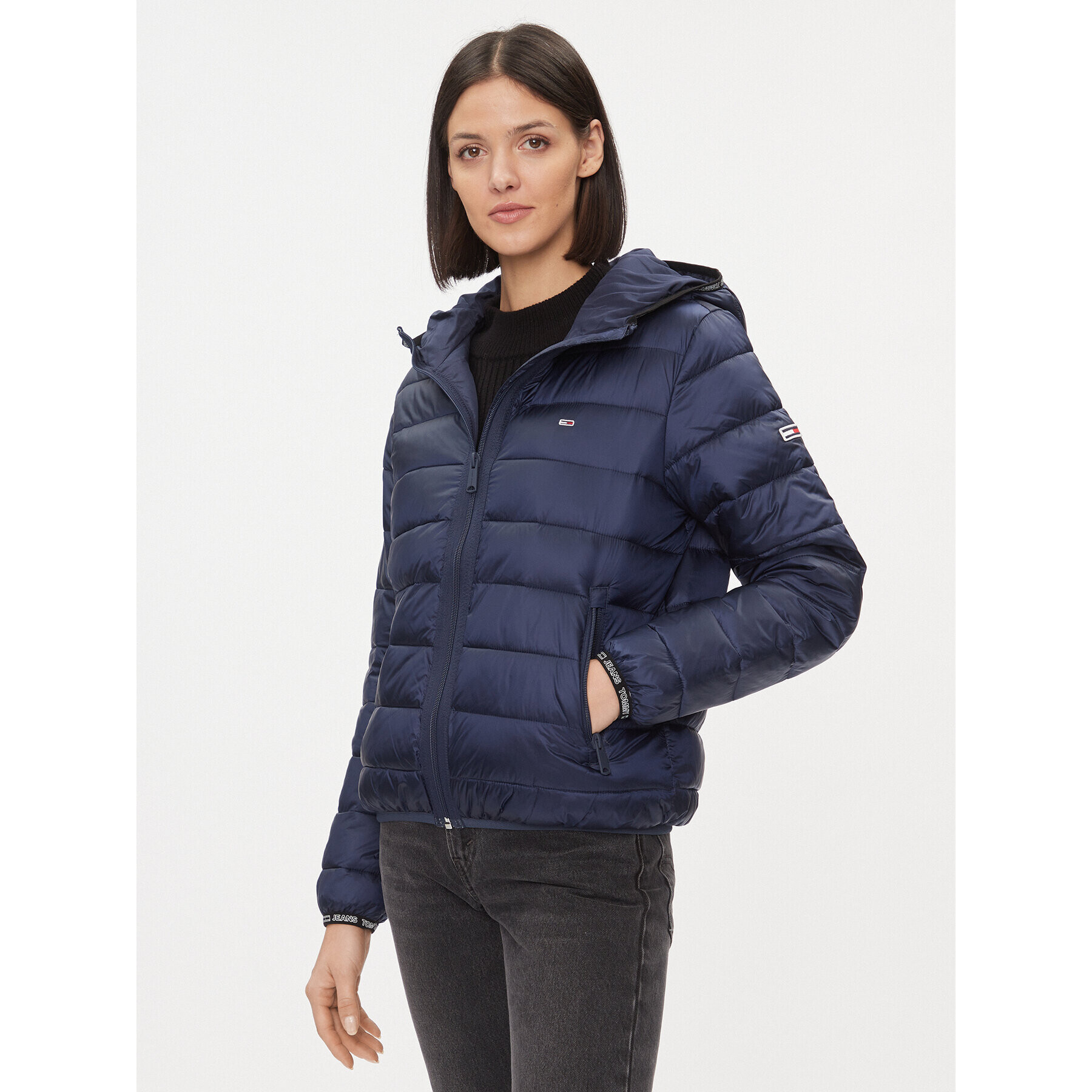 Tommy Jeans Puhovka Quilted DW0DW09350 Mornarsko modra Regular Fit - Pepit.si