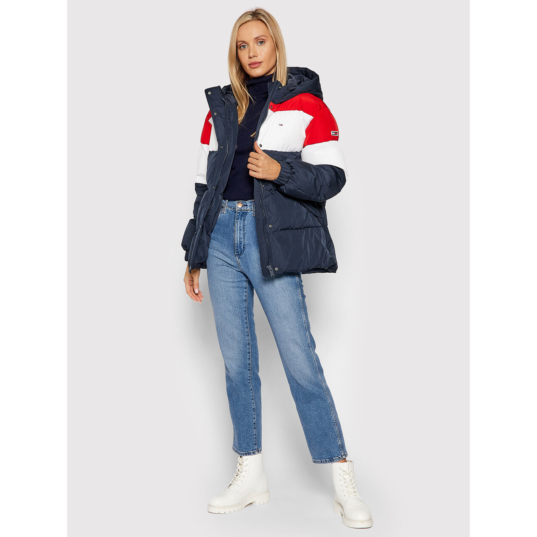 Tommy Jeans Puhovka Tjw Belsted Colorblock DW0DW11097 Mornarsko modra Regular Fit - Pepit.si