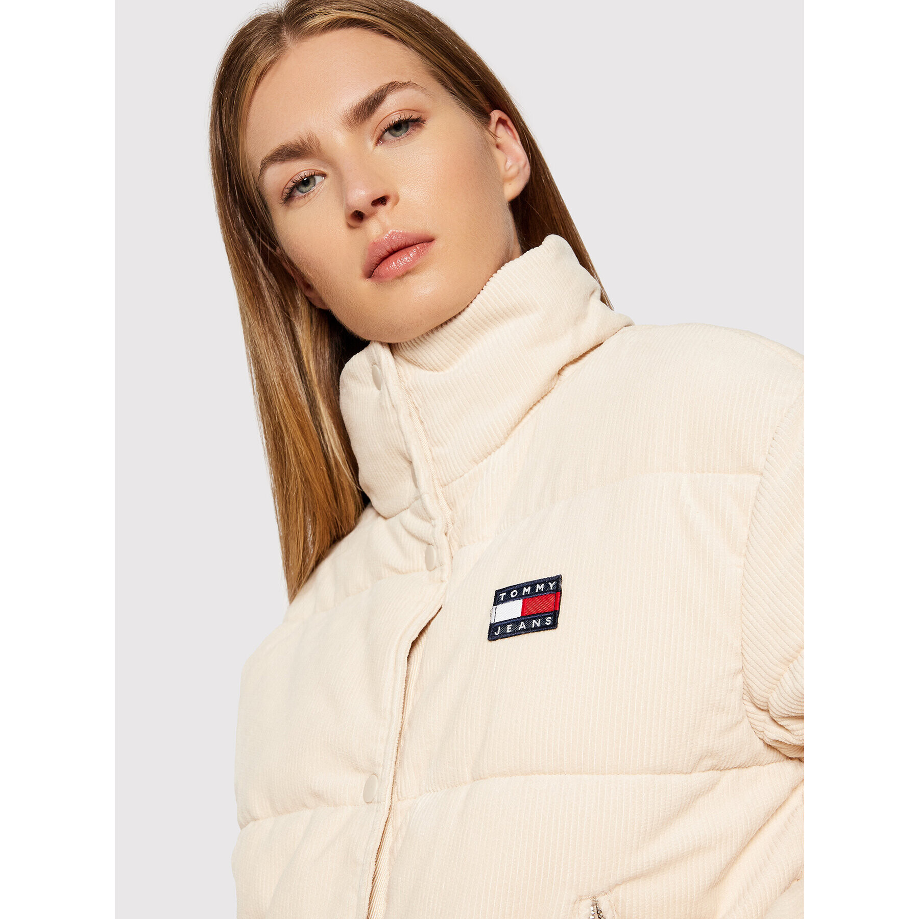 Tommy Jeans Puhovka Tjw Cord DW0DW11364 Bež Regular Fit - Pepit.si