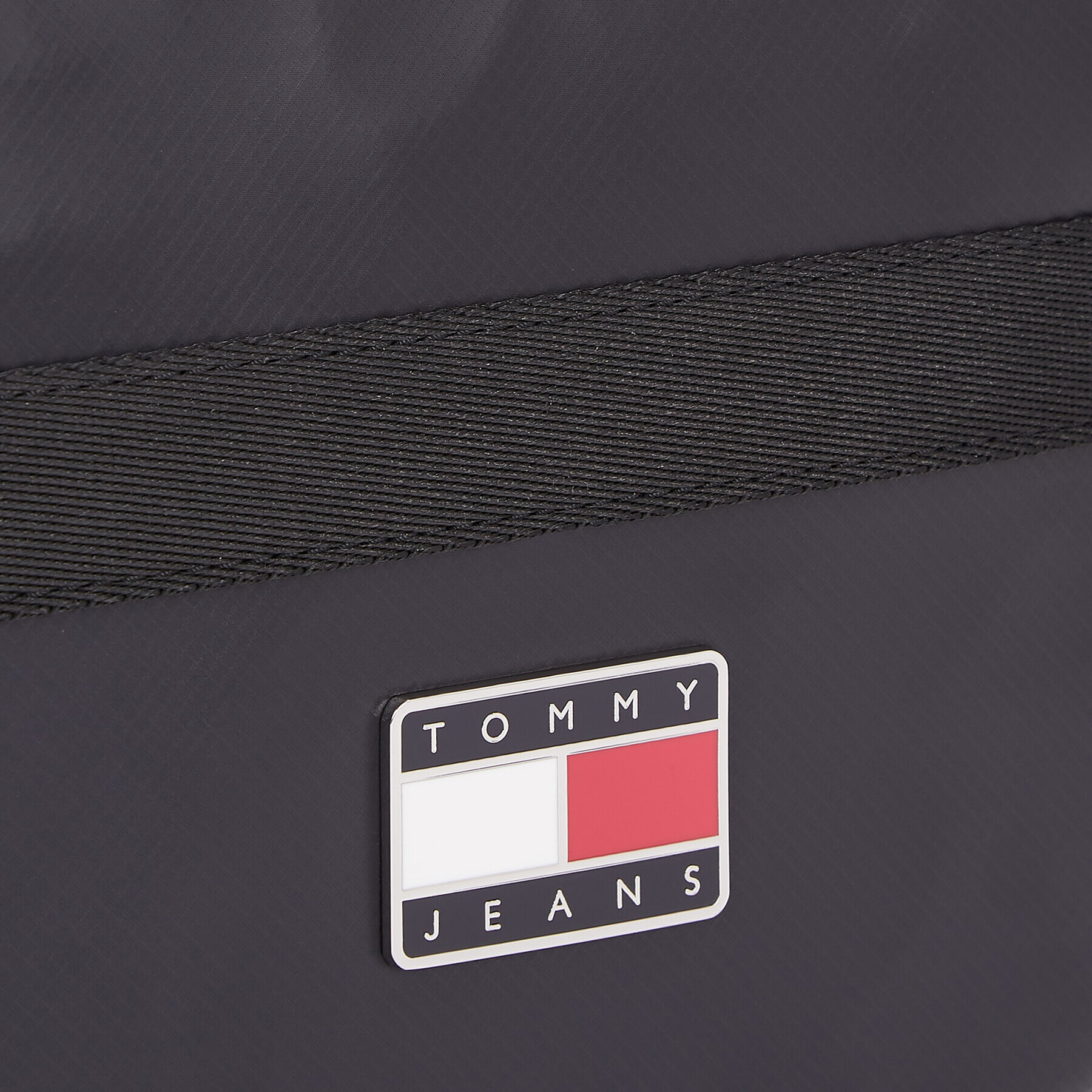 Tommy Jeans Ročna torba Tjw Black Ink Camera Bag AW0AW15424 Črna - Pepit.si