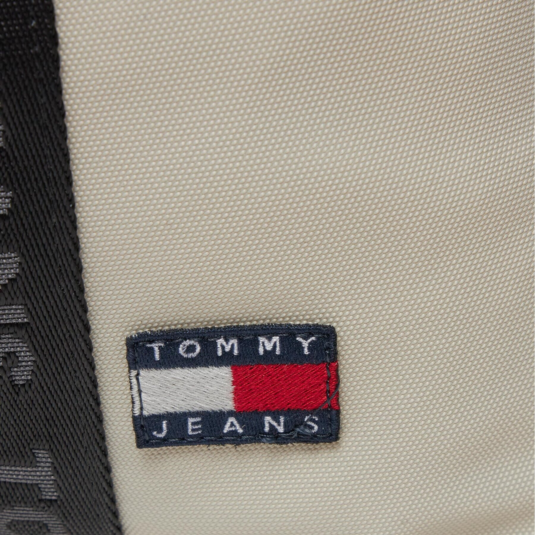 Tommy Jeans Ročna torba Tjw Essential Daily Tote AW0AW15819 Bež - Pepit.si