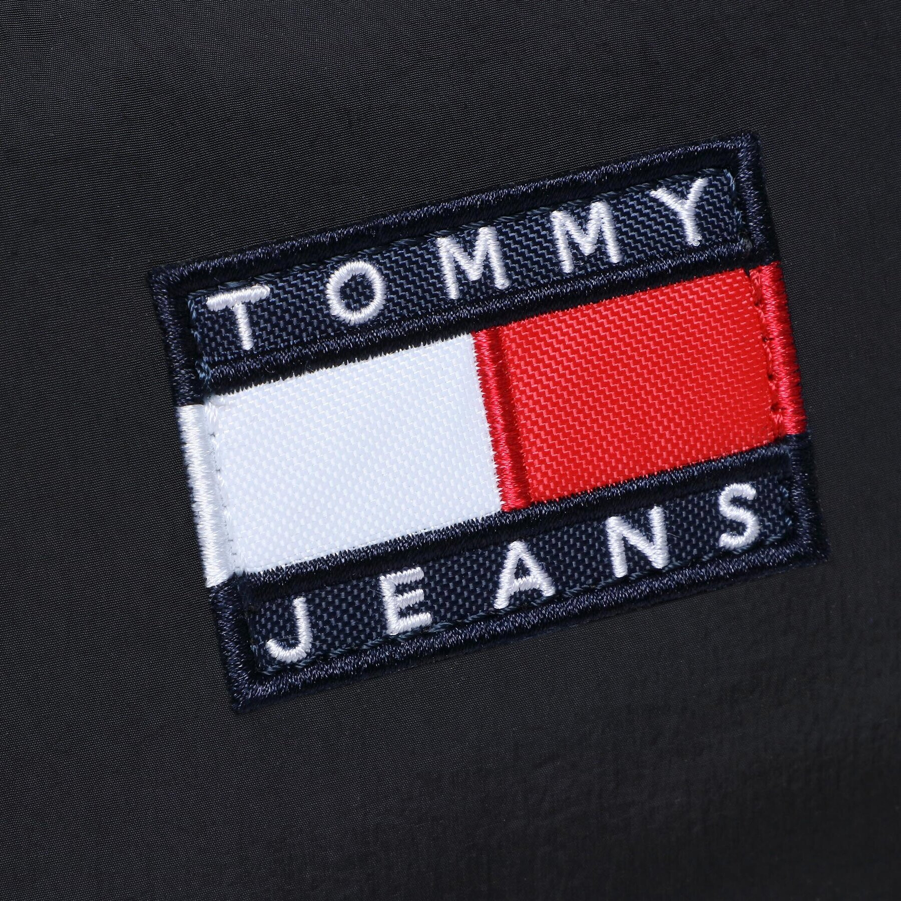 Tommy Jeans Ročna torba Tjw Heritage Shoulder Bag AW0AW14112 Črna - Pepit.si