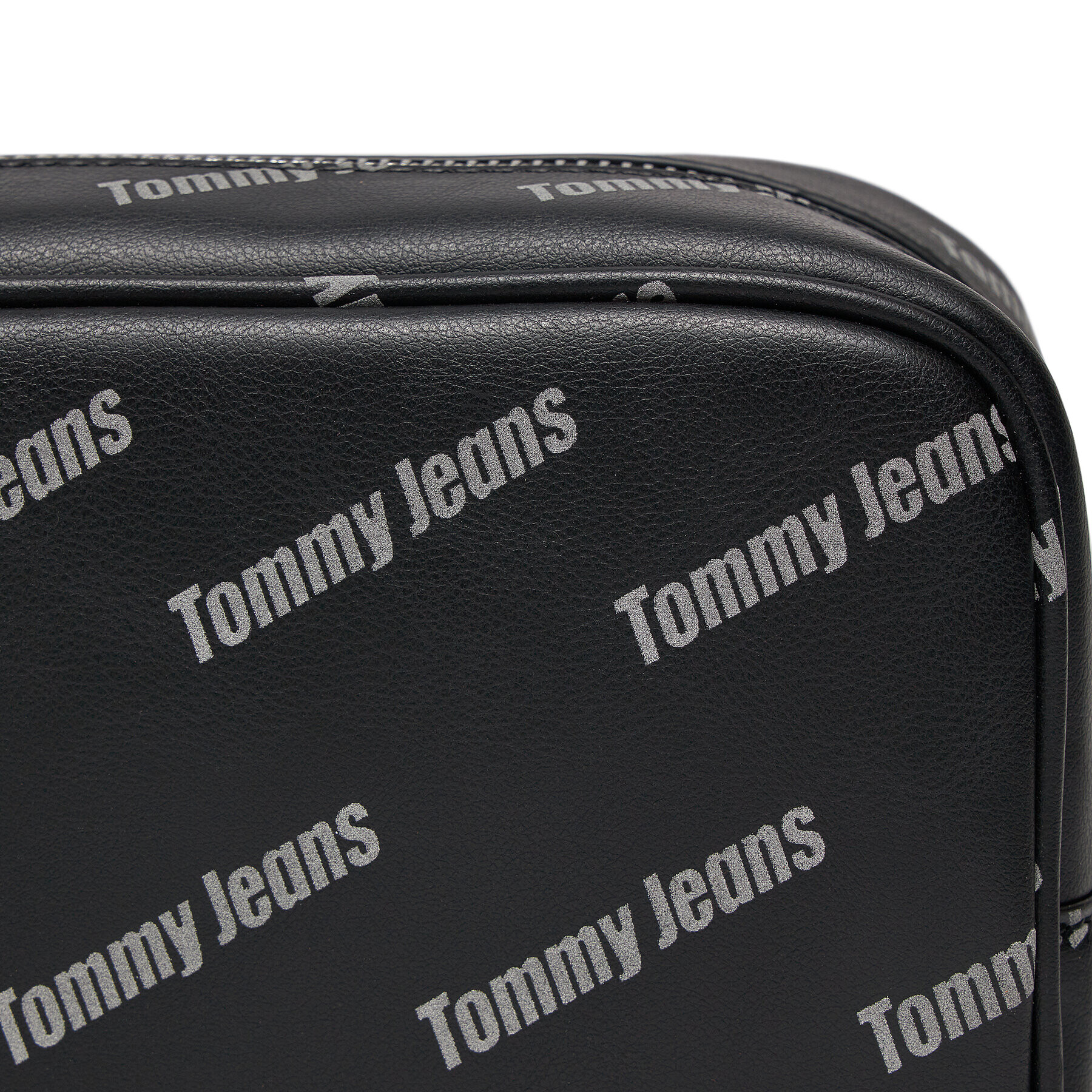 Tommy Jeans Ročna torba Tjw Must Camera Bag Aov Print AW0AW15645 Črna - Pepit.si