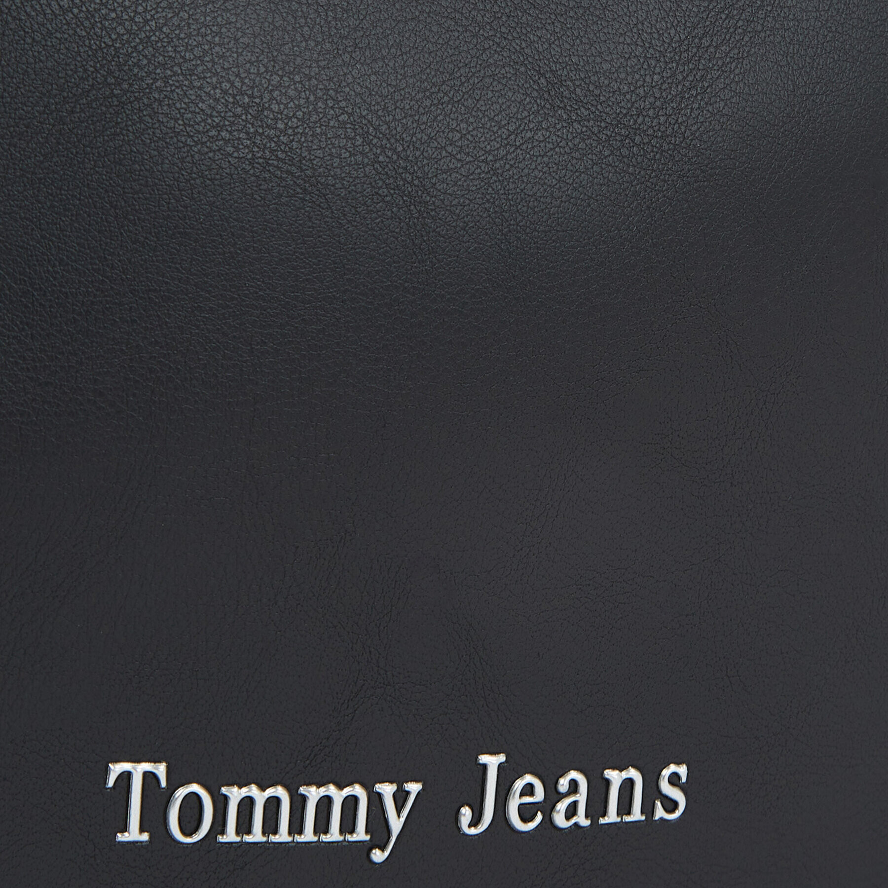 Tommy Jeans Ročna torba Tjw Must Camera Bag Regular Pu AW0AW15420 Črna - Pepit.si