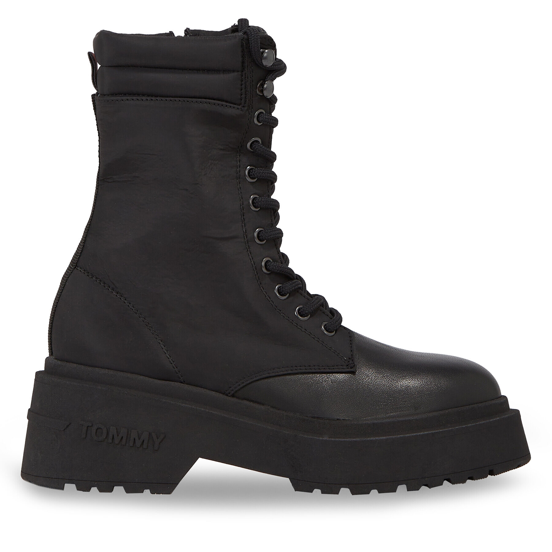 Tommy Jeans Škornji Tjw Lace Up Padded Boot EN0EN02405 Črna - Pepit.si