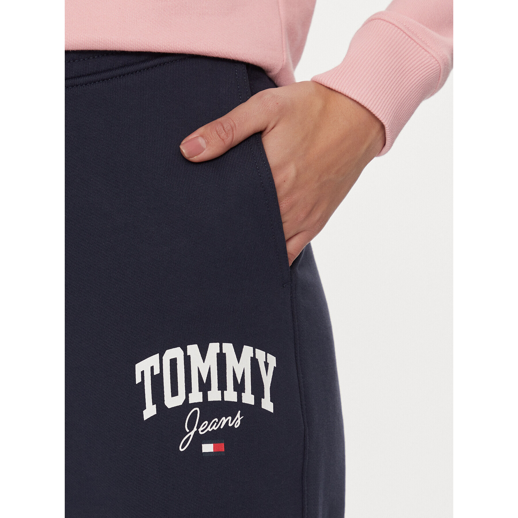 Tommy Jeans Spodnji del trenirke DW0DW16379 Mornarsko modra Relaxed Fit - Pepit.si