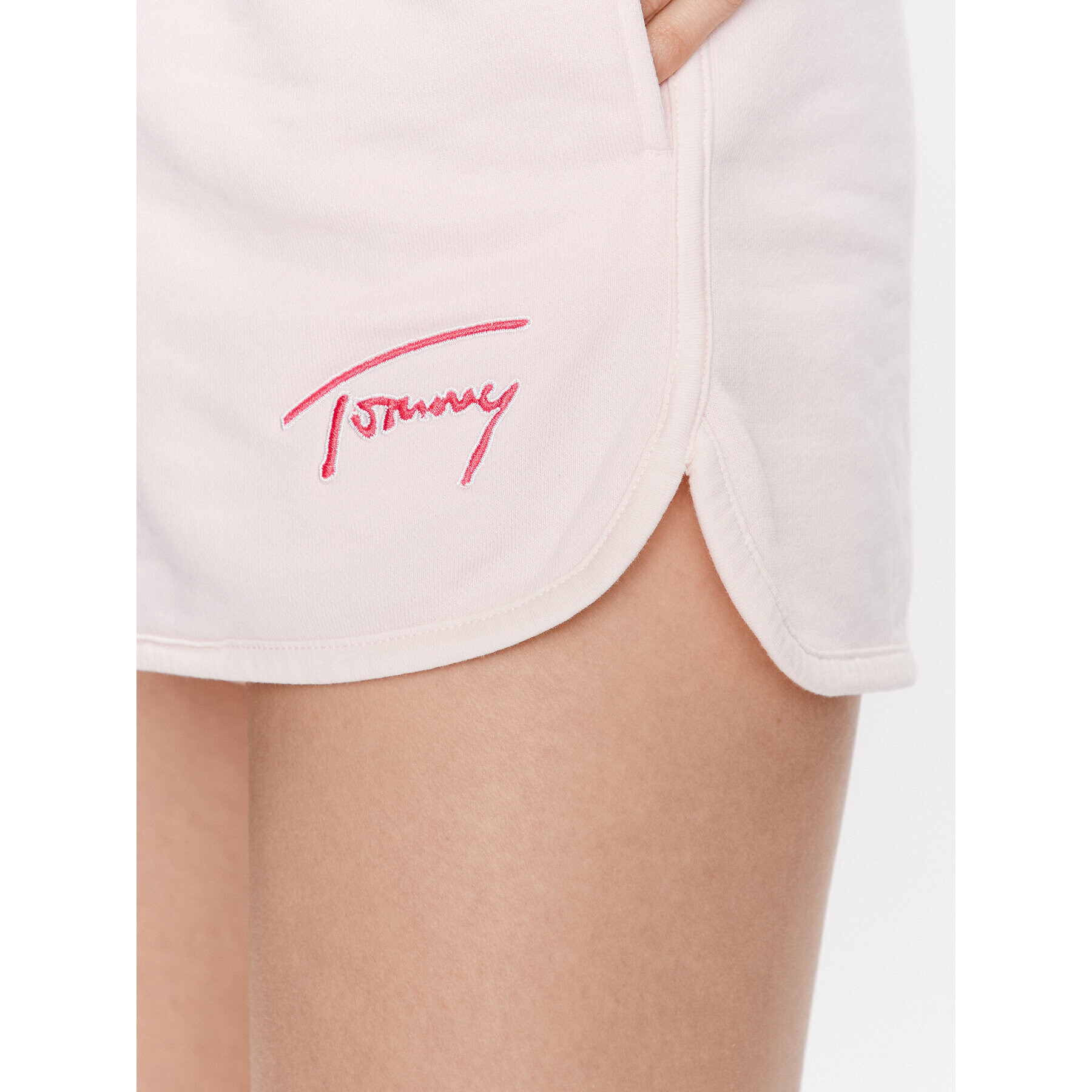 Tommy Jeans Športne kratke hlače Dip Dye Signature DW0DW15382 Roza Regular Fit - Pepit.si