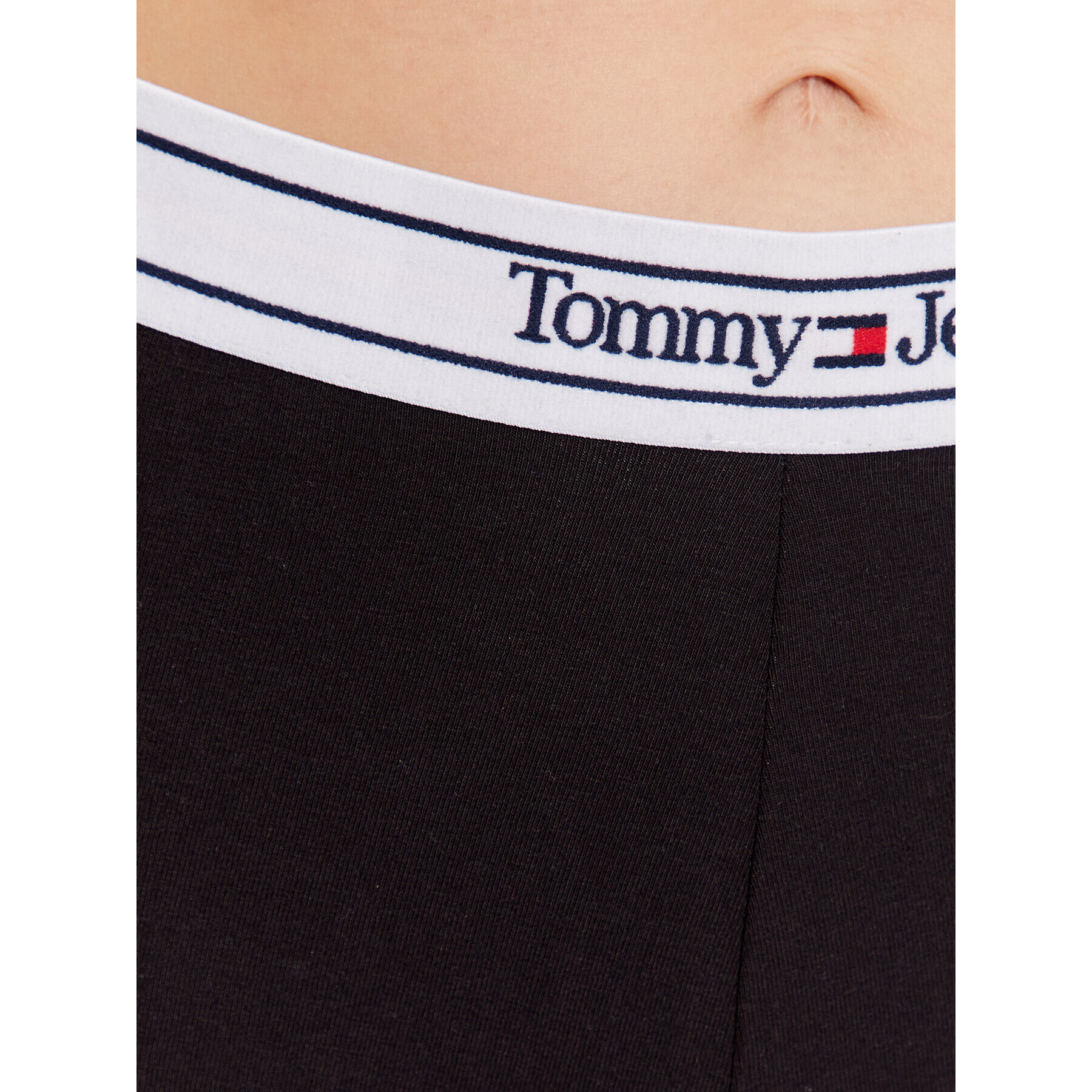 Tommy Jeans Športne kratke hlače DW0DW15023 Črna Slim Fit - Pepit.si