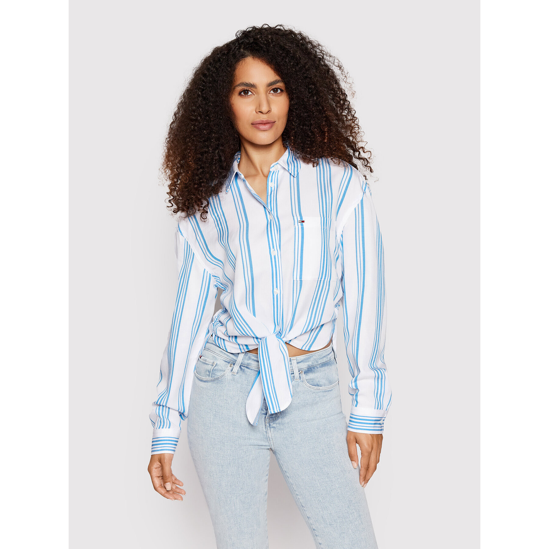 Tommy Jeans Srajca Front Tie Stripe DW0DW12901 Bela Relaxed Fit - Pepit.si