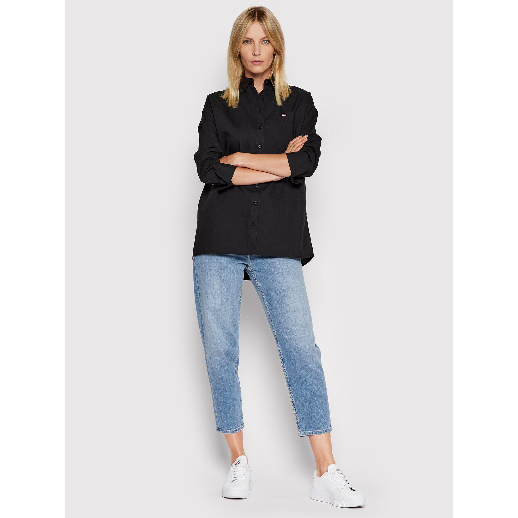 Tommy Jeans Srajca Oversized Poplin DW0DW12080 Črna Oversize - Pepit.si