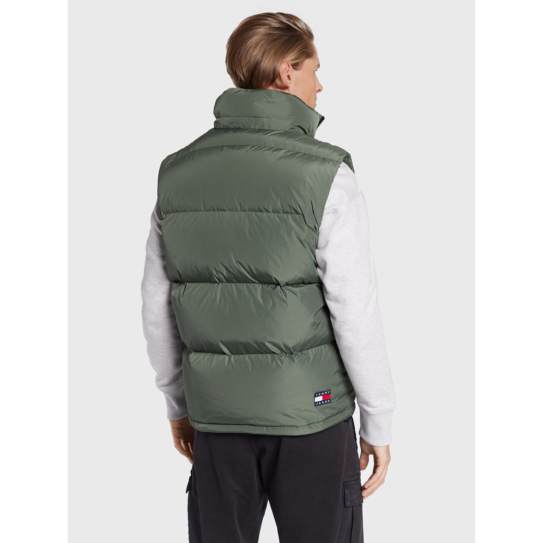 Tommy Jeans Telovnik Alaska Vest DM0DM14447 Zelena Regular Fit - Pepit.si