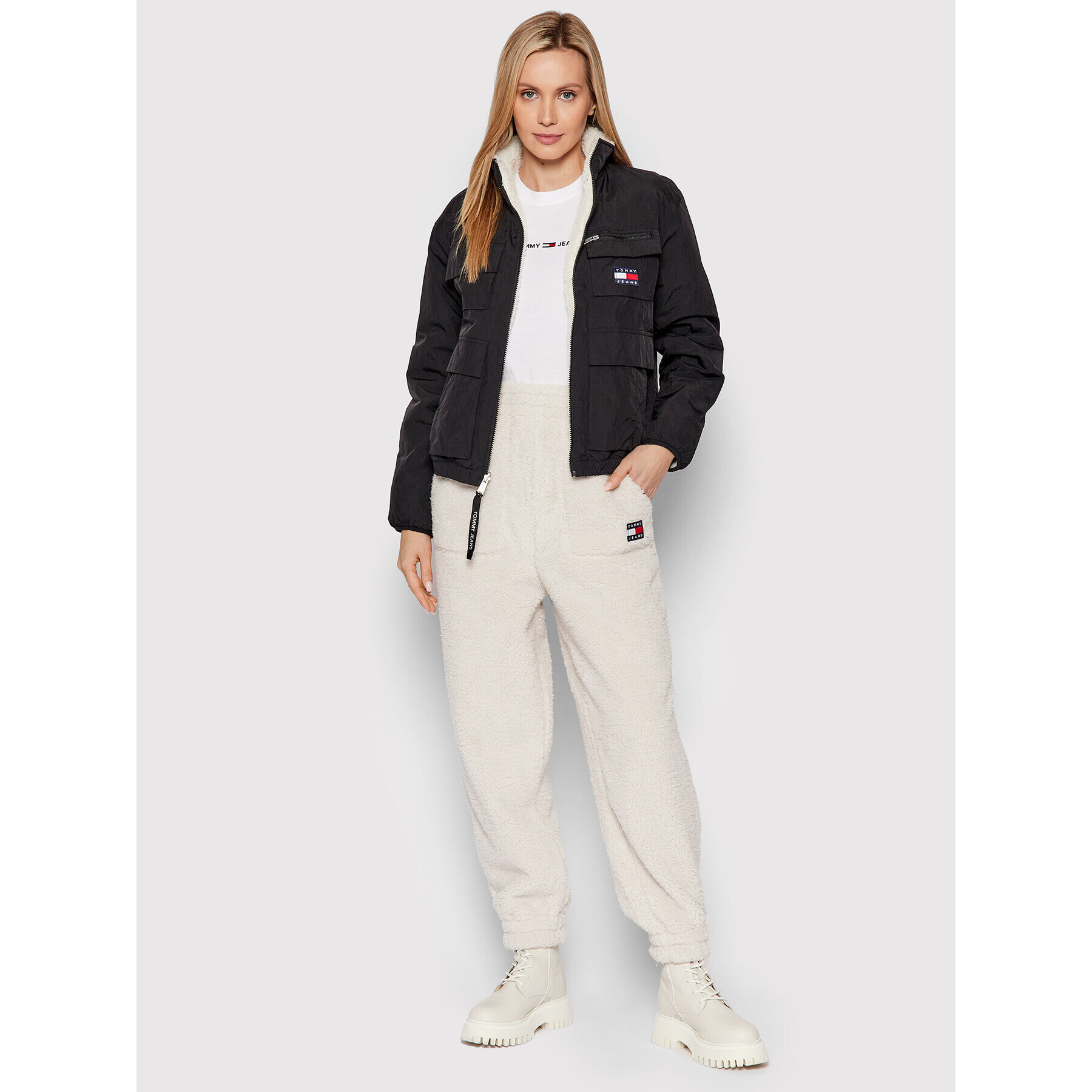 Tommy Jeans Zimska jakna Reversible Sherpa DW0DW11834 Bež Regular Fit - Pepit.si