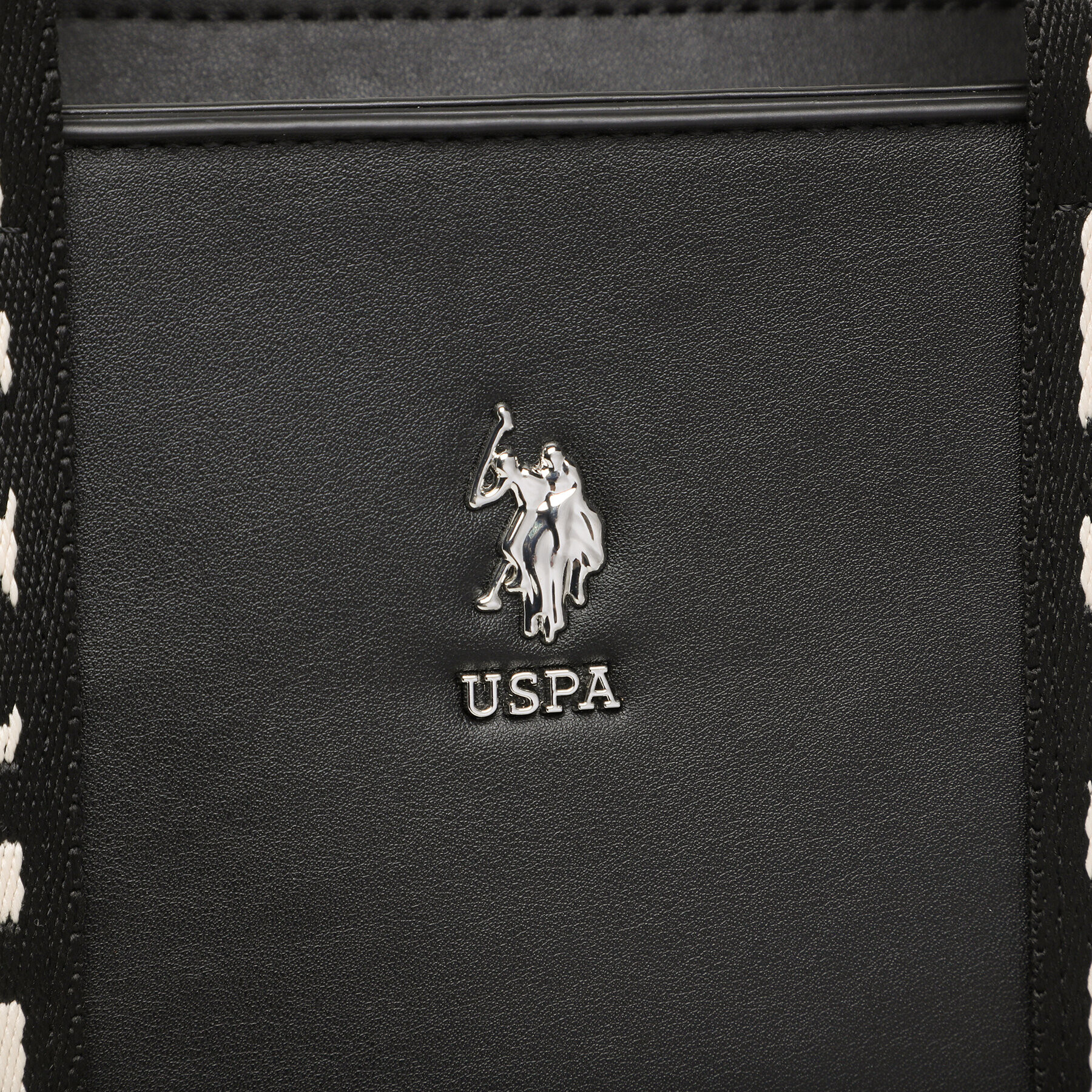 U.S. Polo Assn. Ročna torba Chester Small BEUC85979WVP000 Črna - Pepit.si