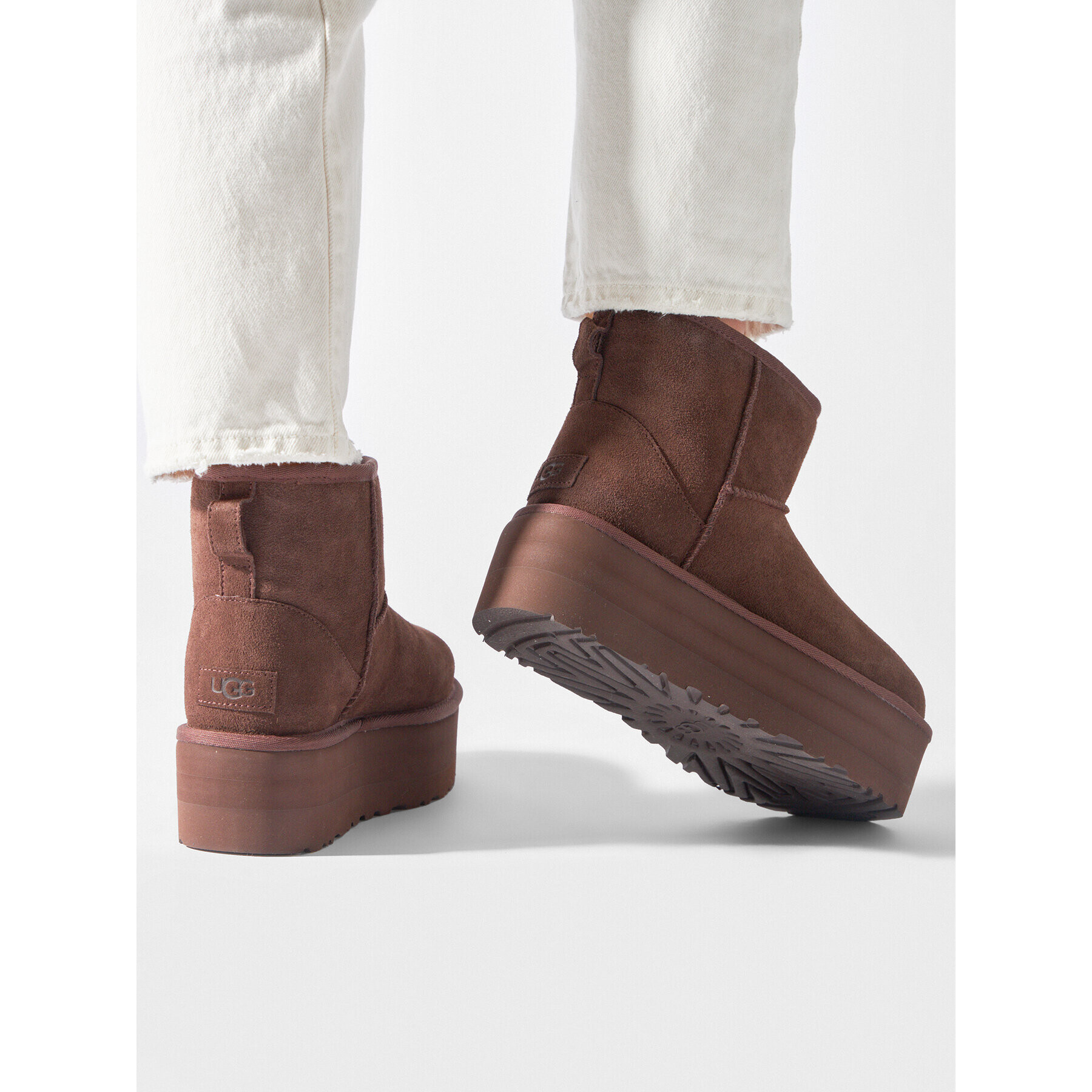 Ugg Čevlji W Classic Mini Platform 1134991 Rjava - Pepit.si