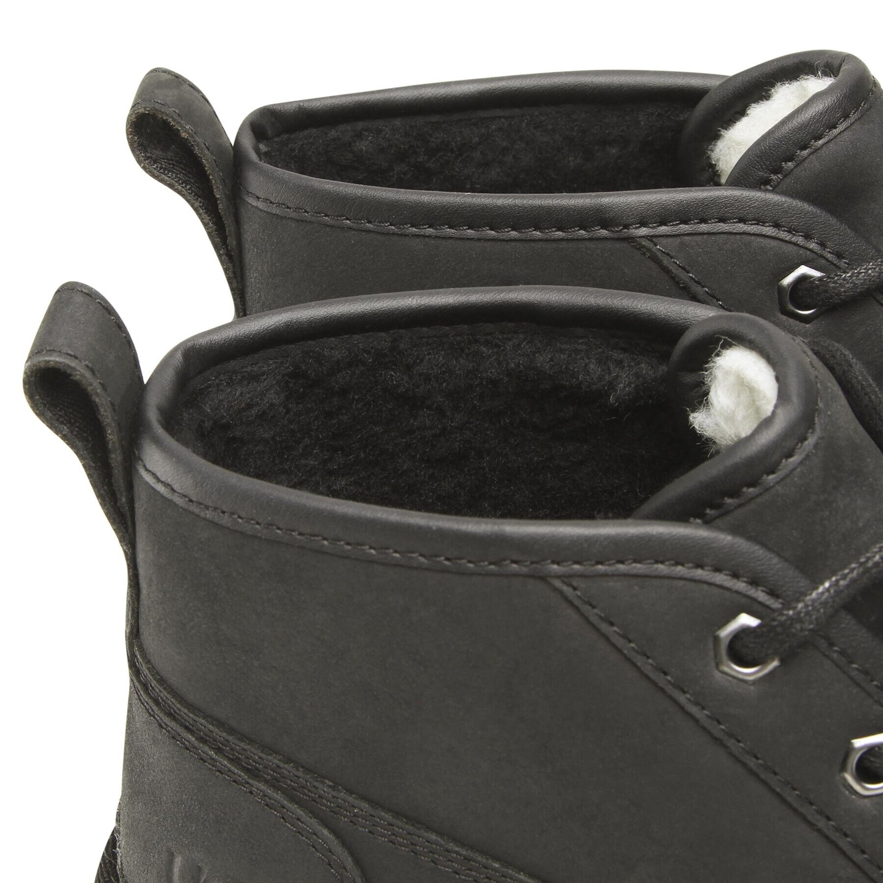 Ugg Gležnjarji M Neumel Moc 1130719 Črna - Pepit.si