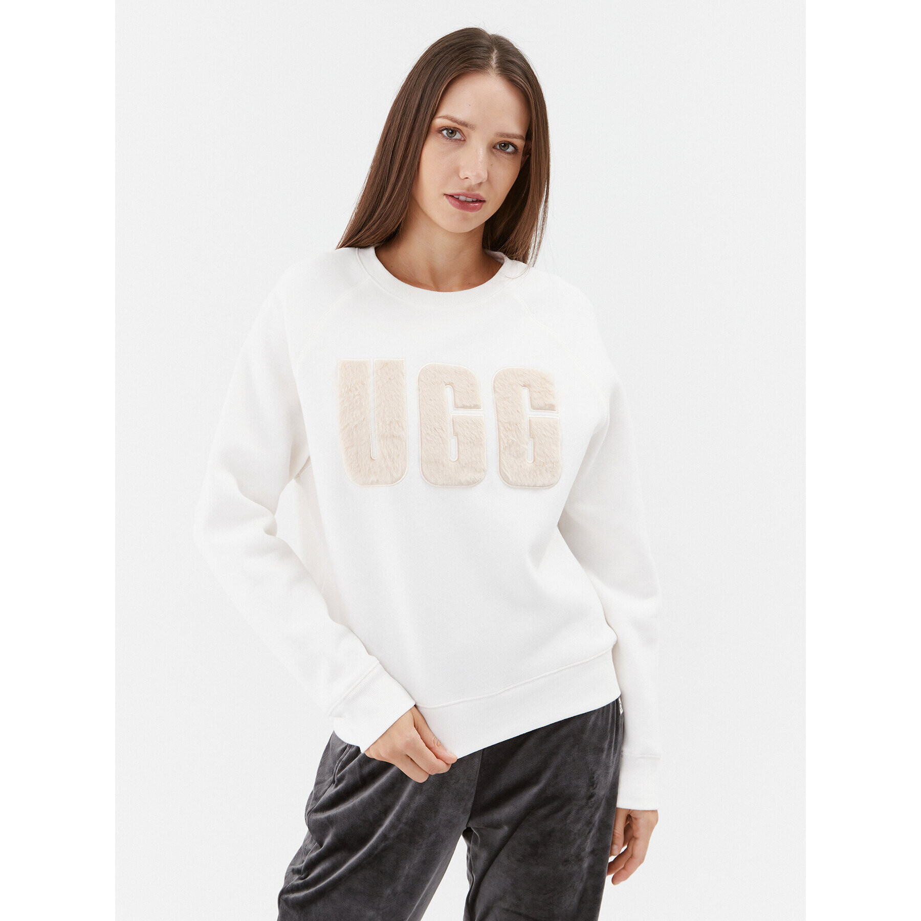 Ugg Jopa Madeline Fuzzy Logo 1123718 Bela Regular Fit - Pepit.si