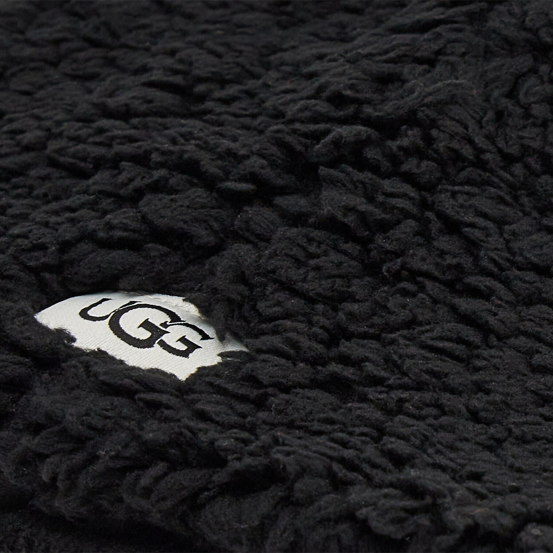 Ugg Set šal + kapa K Sherpa Beanie And Scarf Set 20985 Črna - Pepit.si