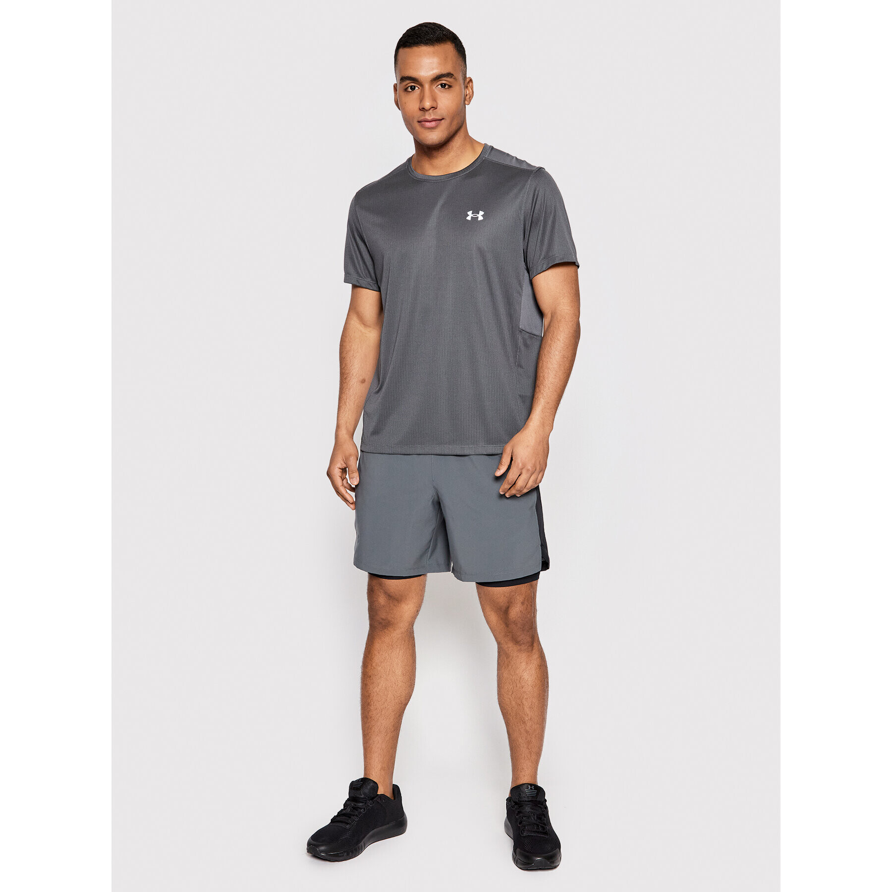 Under Armour Majica Speed Strike 1369743 Siva Loose Fit - Pepit.si