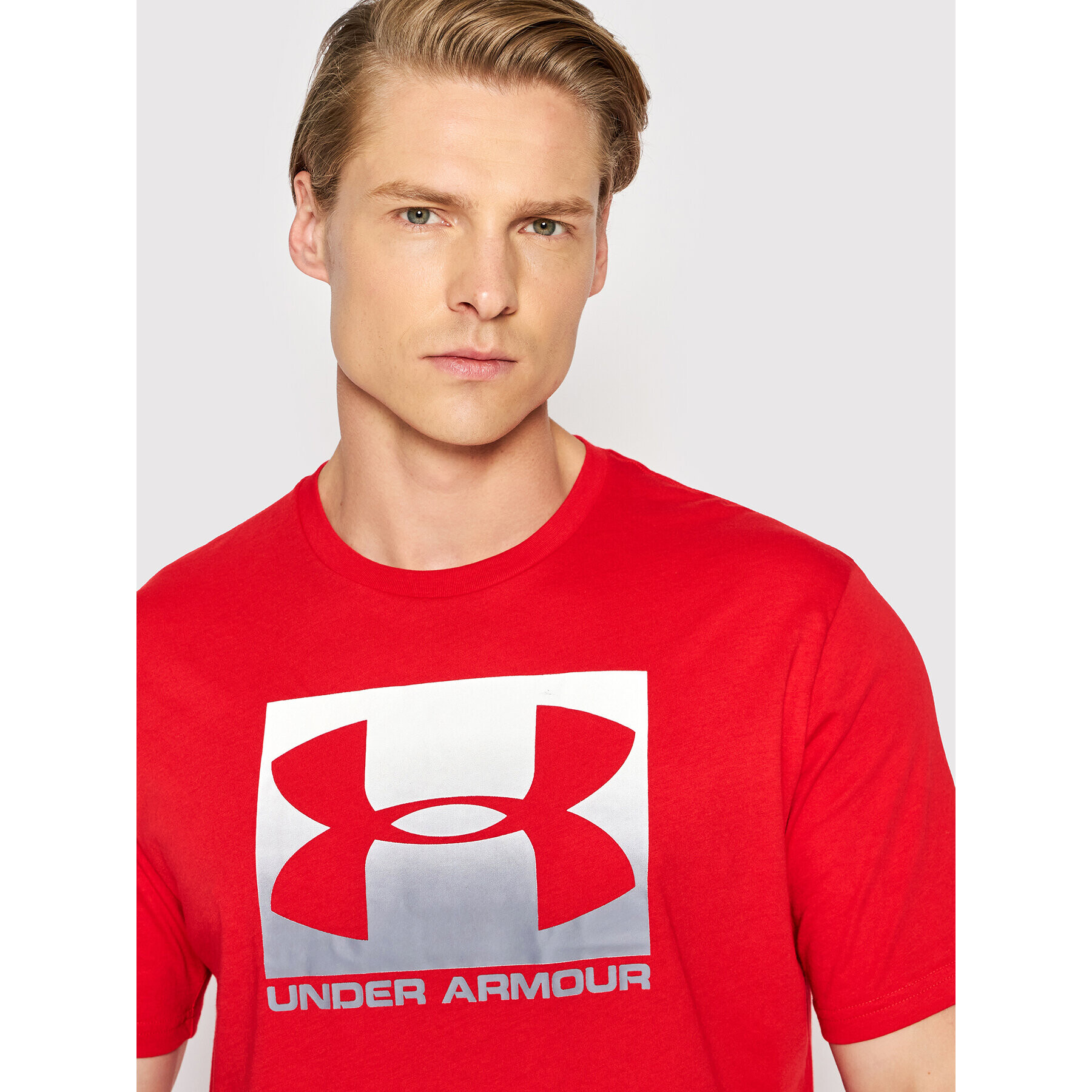 Under Armour Majica Ua Boxed Sportstyle 1329581 Rdeča Loose Fit - Pepit.si