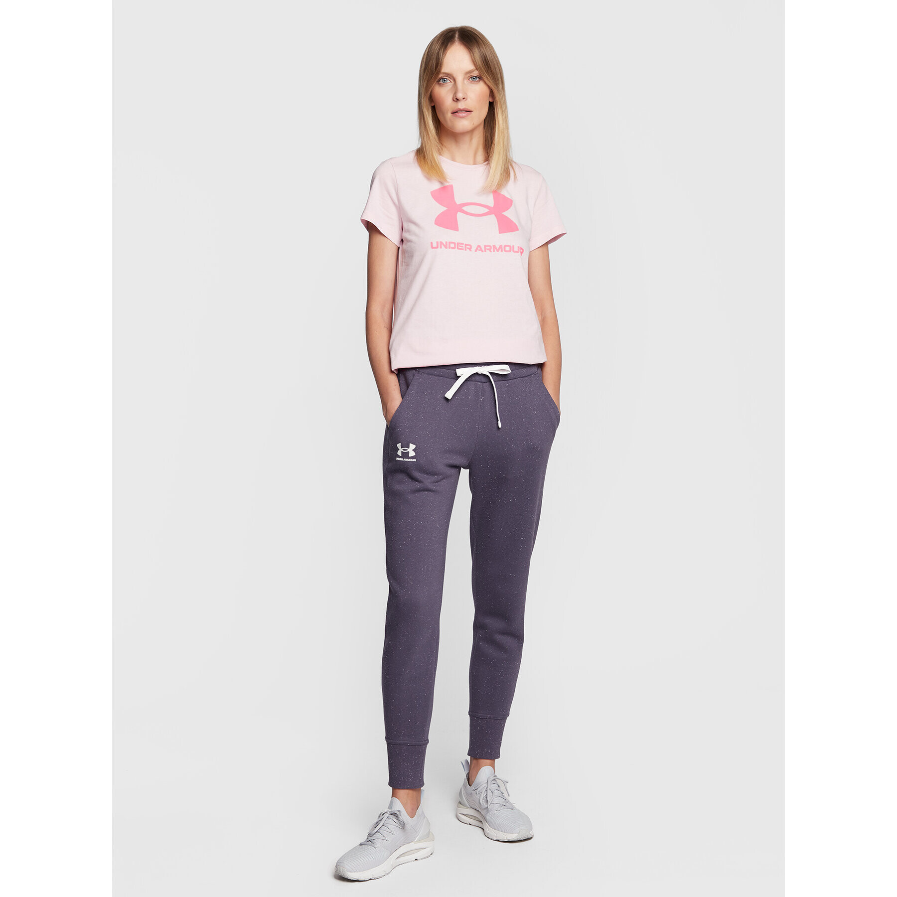 Under Armour Majica Ua Sportstyle Graphic 1356305 Roza Loose Fit - Pepit.si